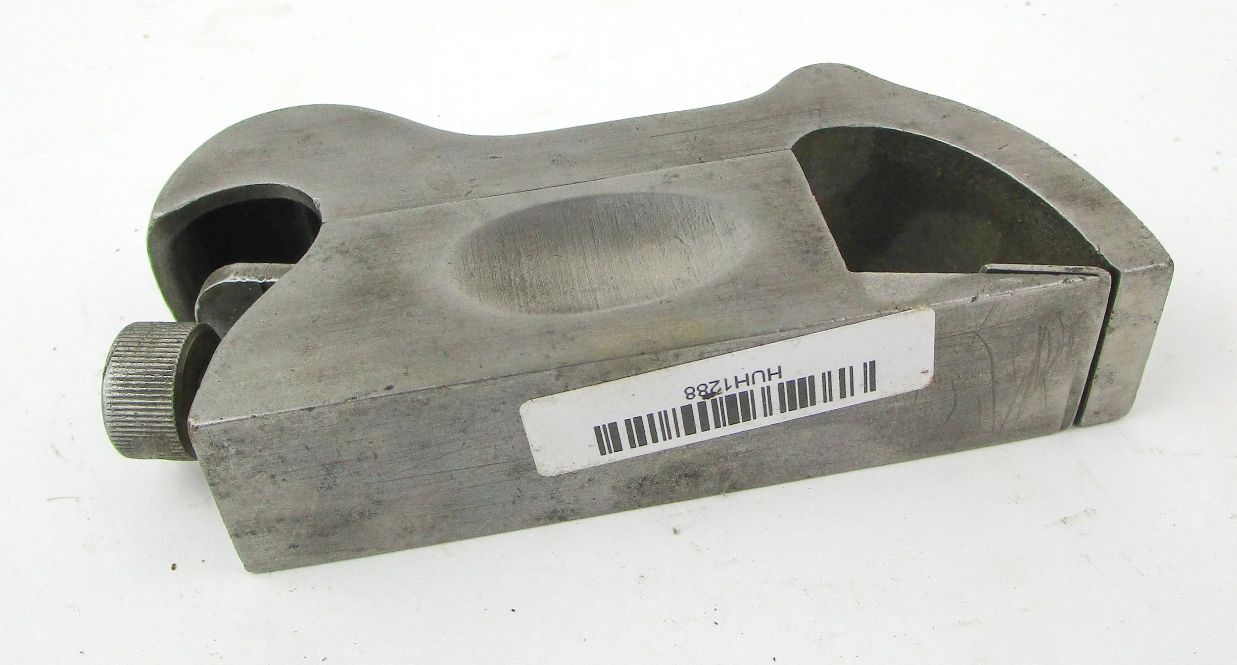 HUH1288-4.jpg