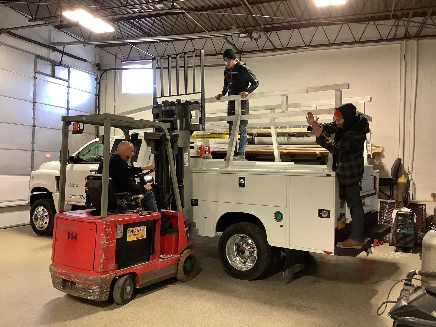 Fabrication of a Bad Ass Aluminum Ladder Rack
For a Chevy 5500 HD
.
.
#oneoffdesigns #custommade #customcreations #creations #uniquefabrication #fabrication #unique #dream #build #weldporn #weldaholics #welding #welding #fabnation #carporn #carsandco