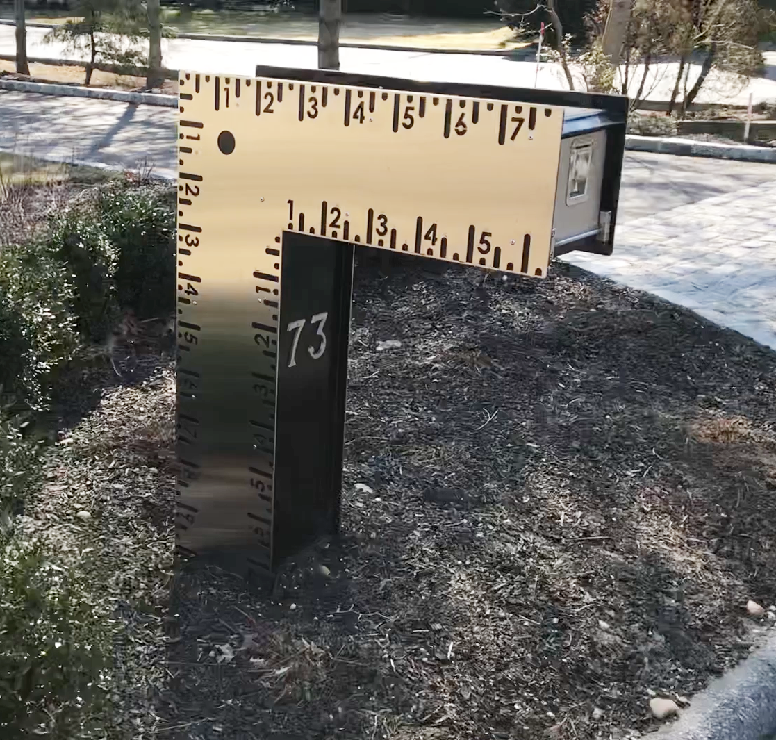 Custom Mailbox.png