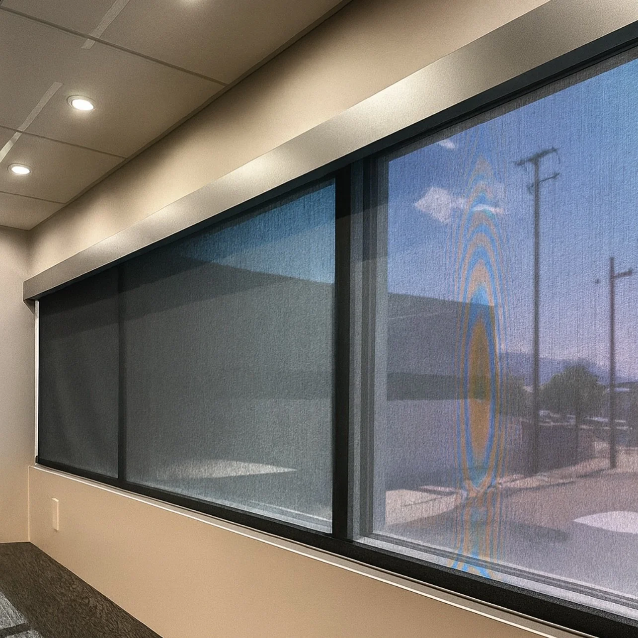 Did you know we offer commercial window coverings??? Upgrade your office space with screens or honeycomb shades, energy efficient and aesthetically pleasing for any space🌟
