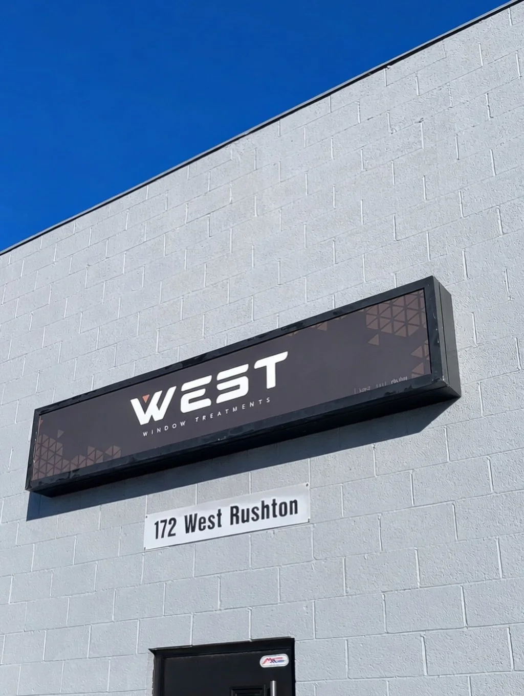 In 2025, we featured window treatments in multiple homes from Southern Utah to Northern Utah, installed outdoor shade solutions and completely concealed roller shade boxes. We have partnered with so many great builders and designers to make window tr
