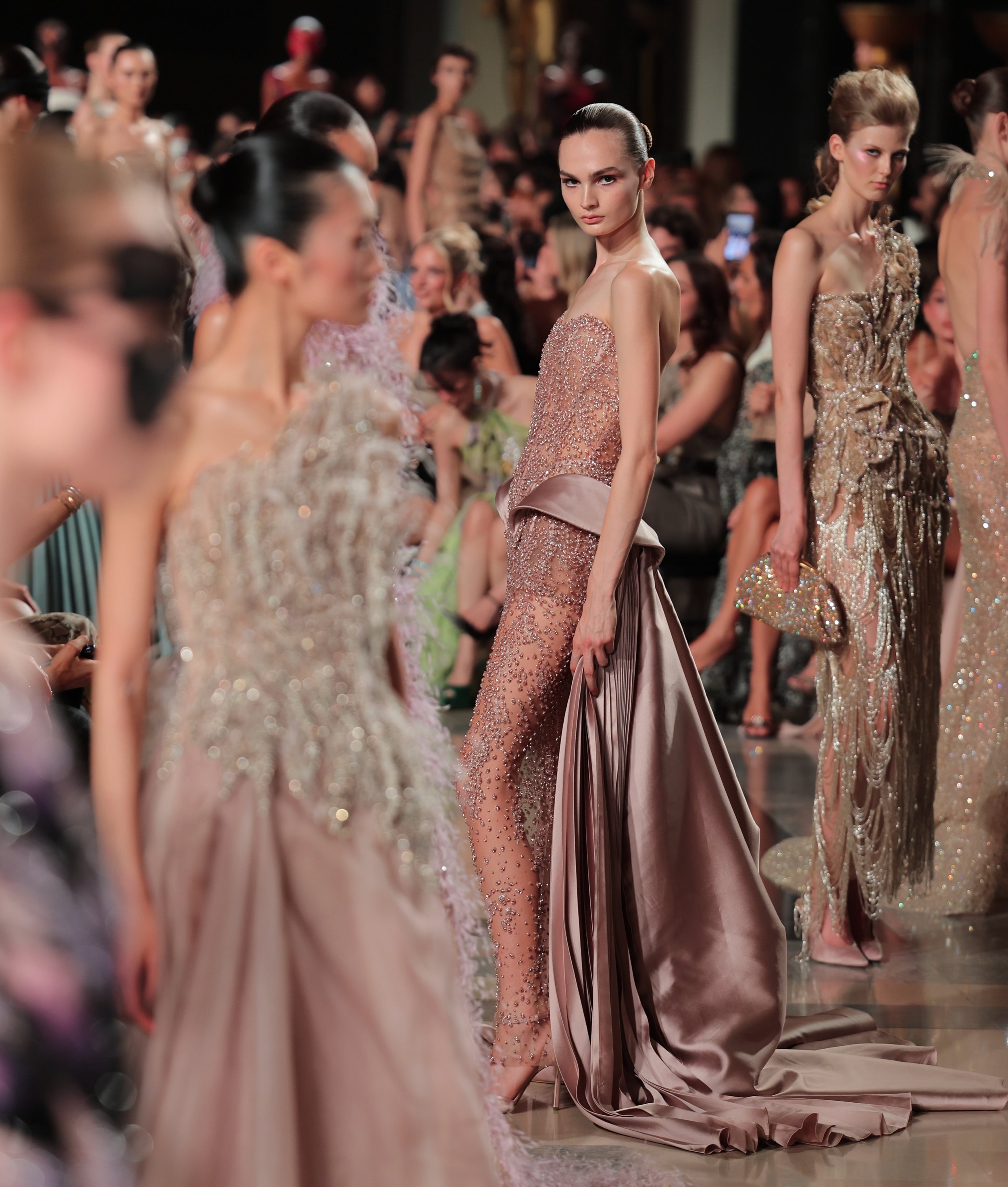 @eliesaabworld 
FALL WINTER 2026-2027
@eliesaabjr