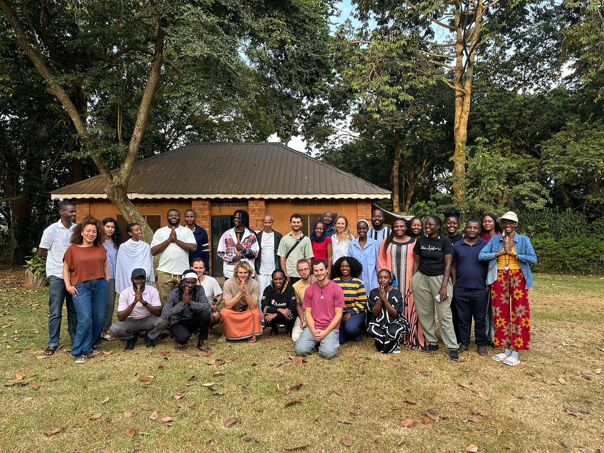 Spreading Dhamma in the Heart of Africa: A Vipassana Course in Uganda!
We are filled with gratitude to share the results of a successful 10-day Vipassana course in Entebbe, Uganda. From February 19th to March 2nd, the local team, with the guidance o
