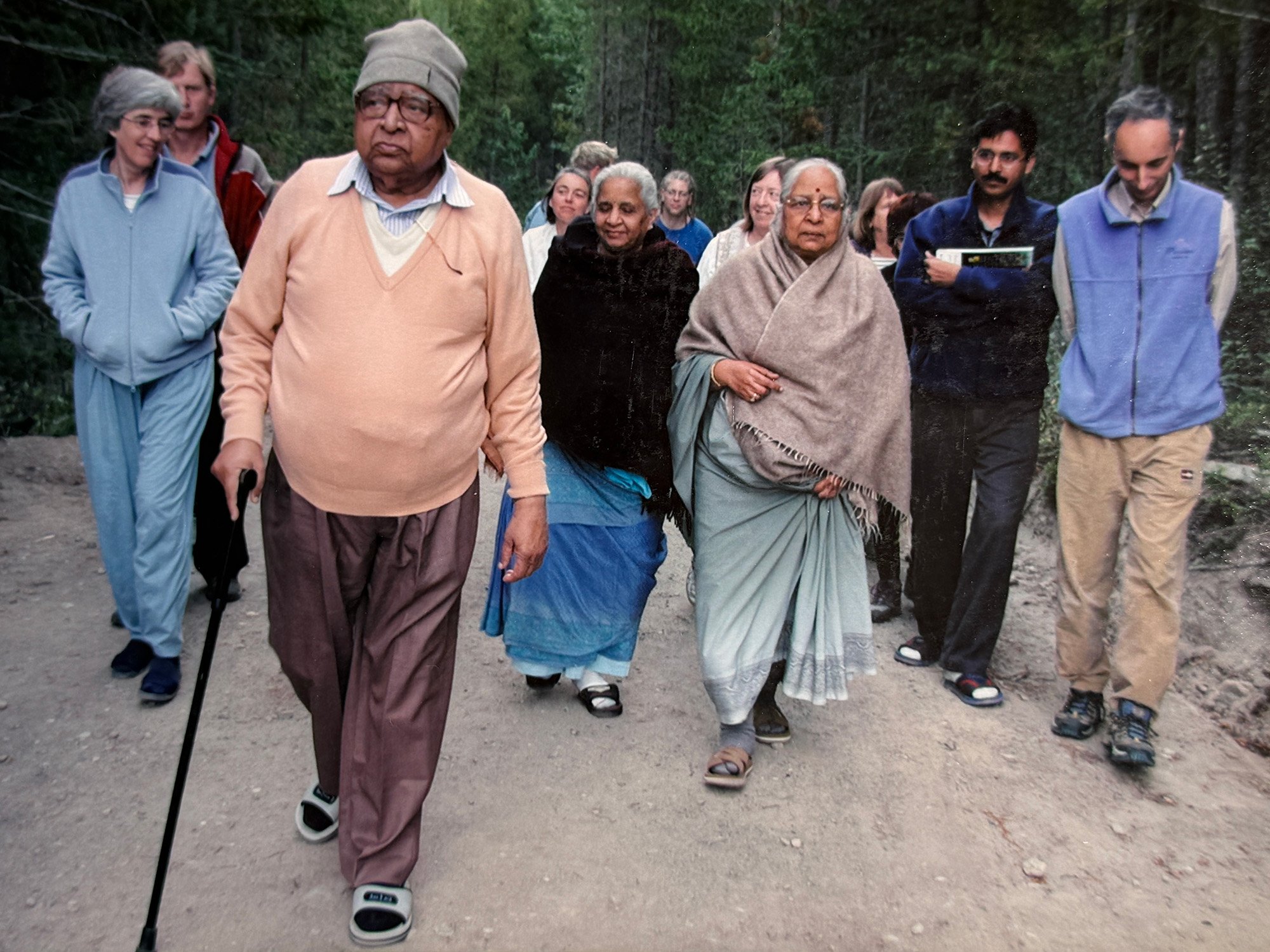 Wonderful news from Dhamma Surabhi in Canada 🇨🇦:
Dhamma Surabhi, a name given by Goenkaji meaning "Fragrance of Dhamma" in Pāli, is entering a new phase of growth.
We are happy to share that the center will begin construction on a new