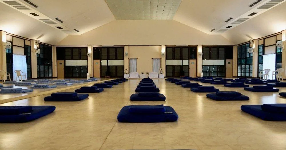 Dhamma Simanta, meaning &ldquo;Area of Dhamma&rdquo;, is the only Vipassana center serving the upper north of Thailand and can accommodate up to 110 students at a time.

Due to limited public transportation in the area, a parking area construction pr