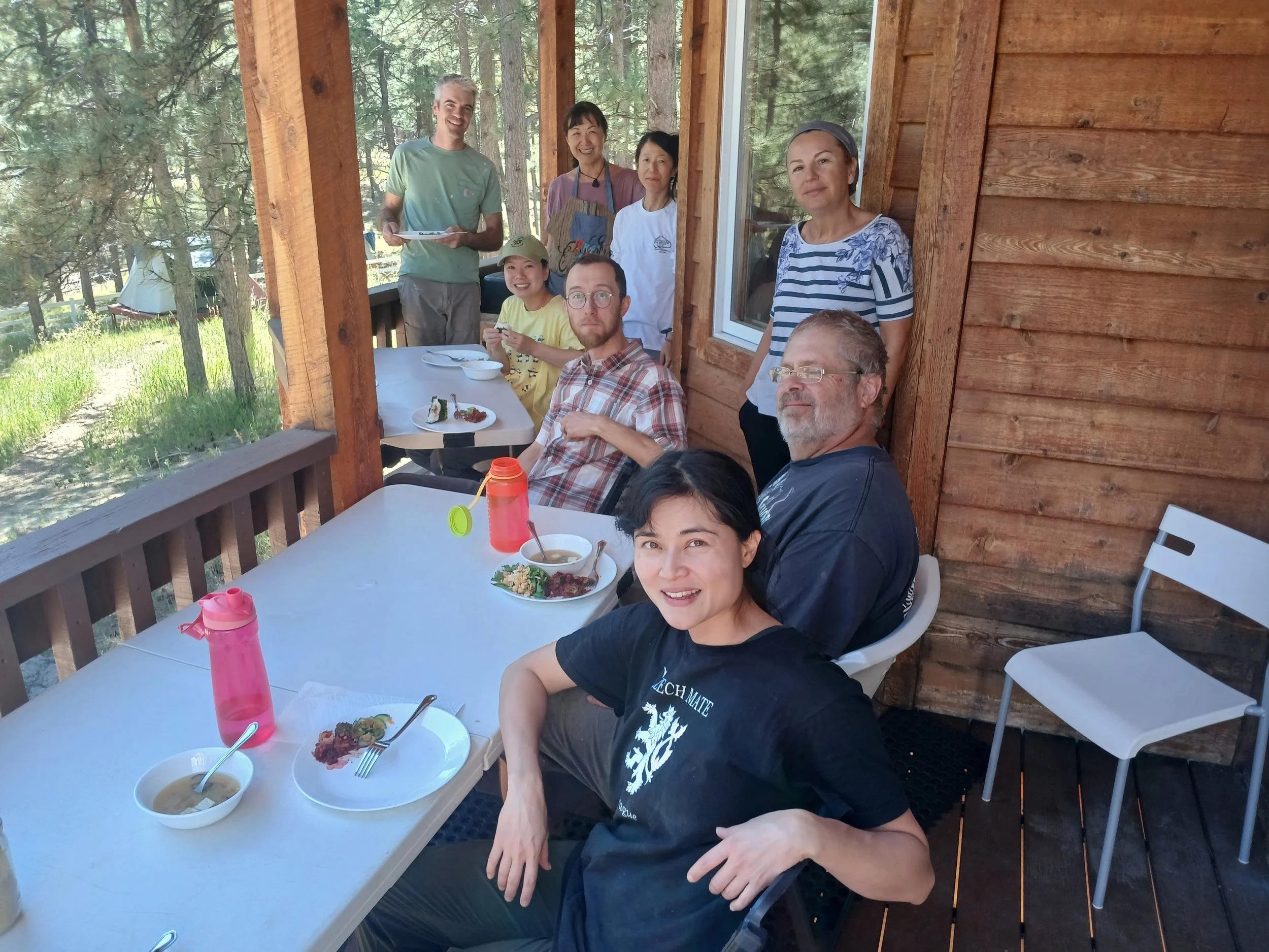 OS enjoying a meal on the outdoor balcony during a service period.