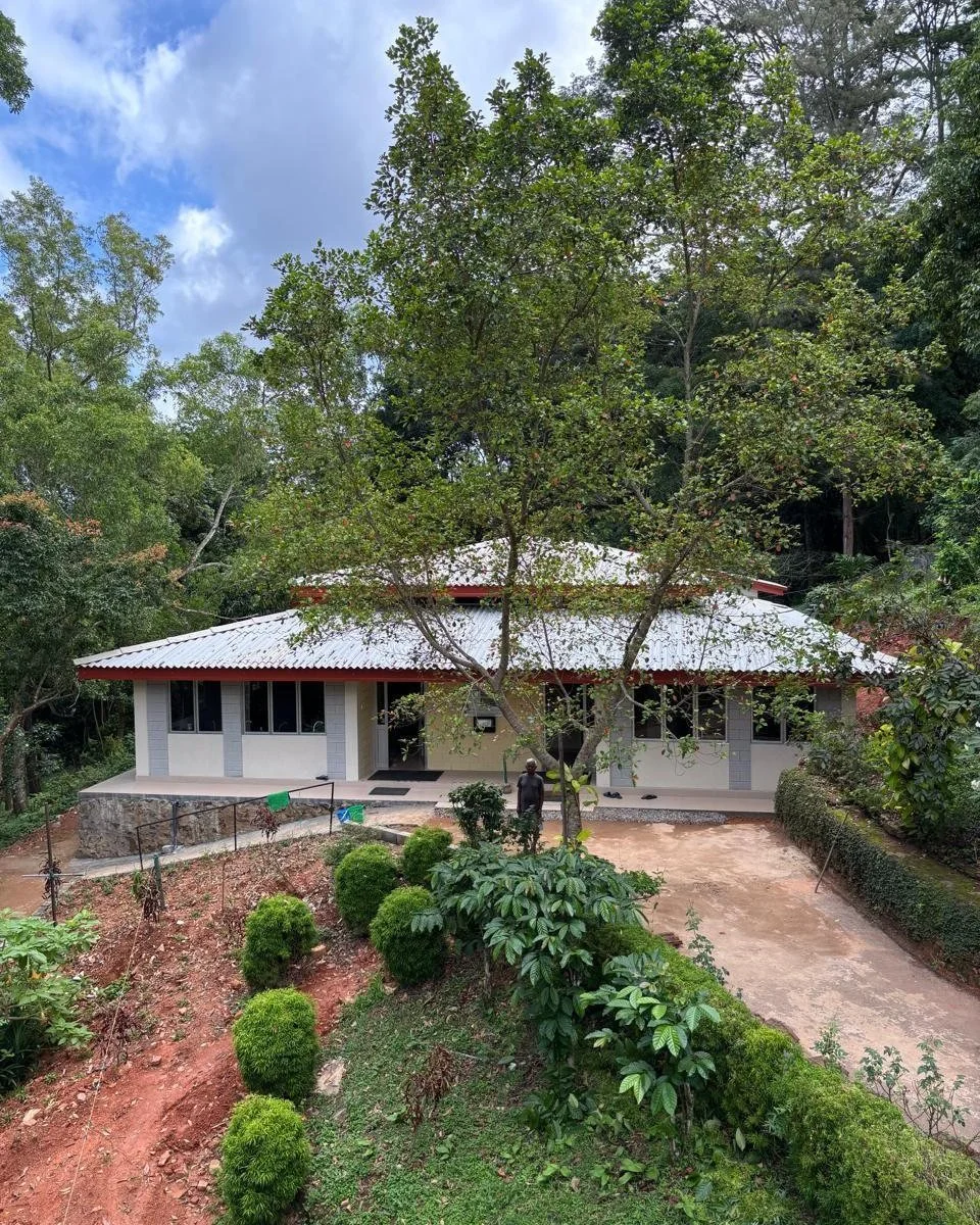 Dhamma Kuta, Sri Lanka: An Update from the Hillside

Nestled in the mountains near Kandy, Dhamma Kuta has long offered meditators a rare combination of natural serenity and dedicated practice space. Its steep, forested terrain that makes it so peacef