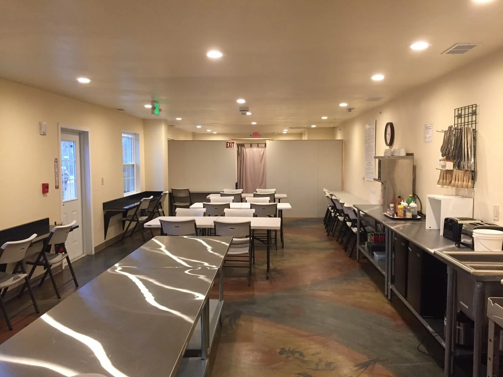 Male Dining Area