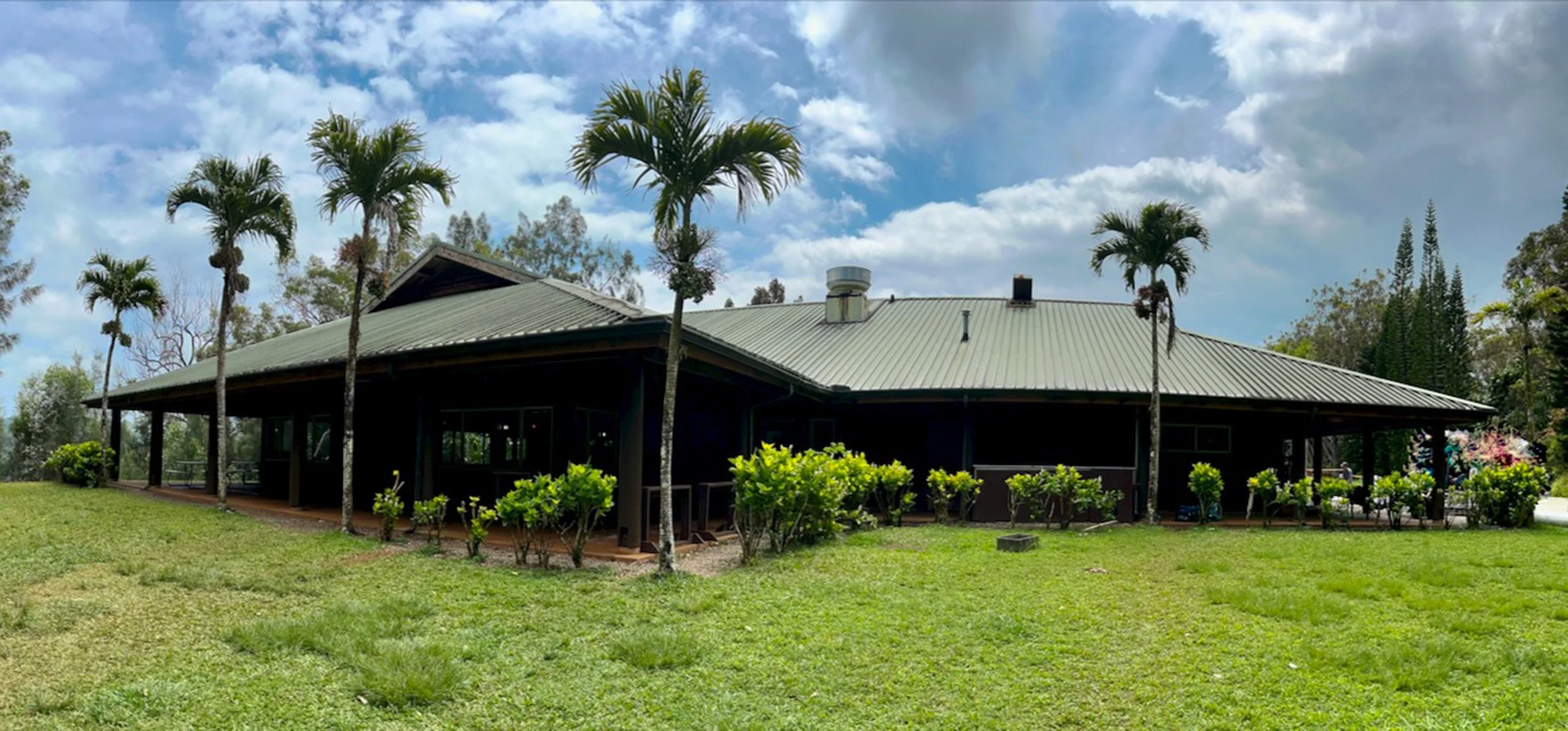 Pupukea Dhamma Hall.jpg