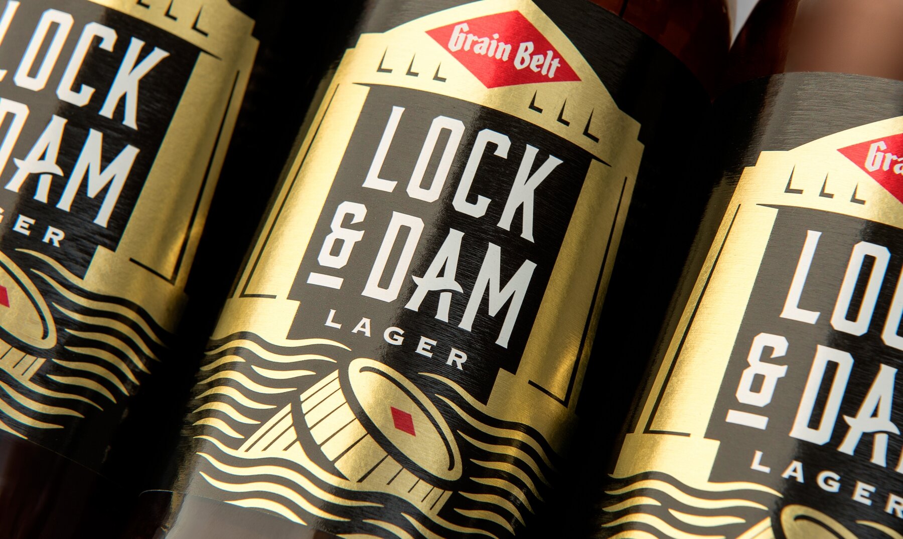 Grain_Belt_Lock_Dam_Bottle_Detail.jpg