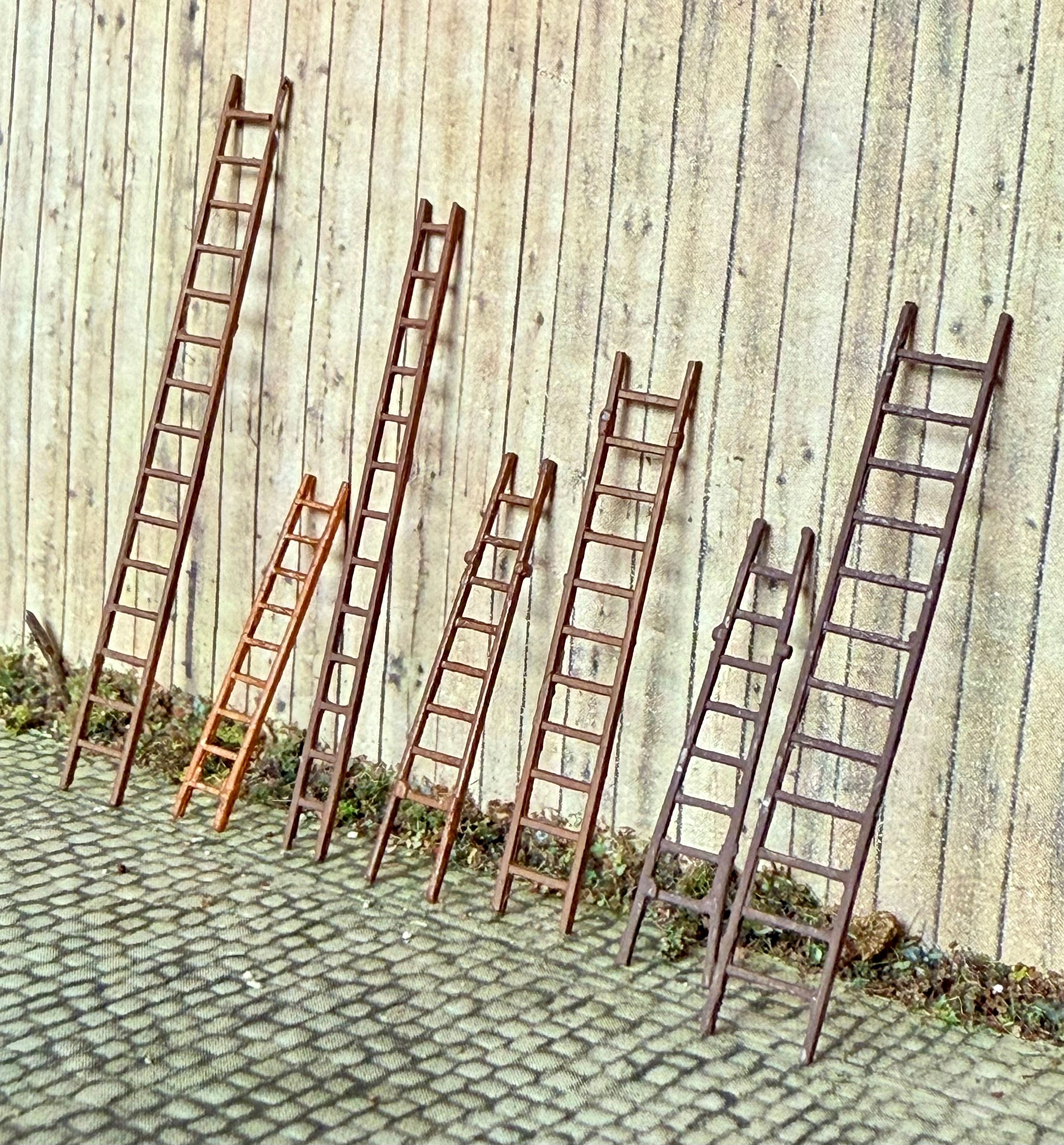 New Ladders Accessory Pack for Diorama Builders 