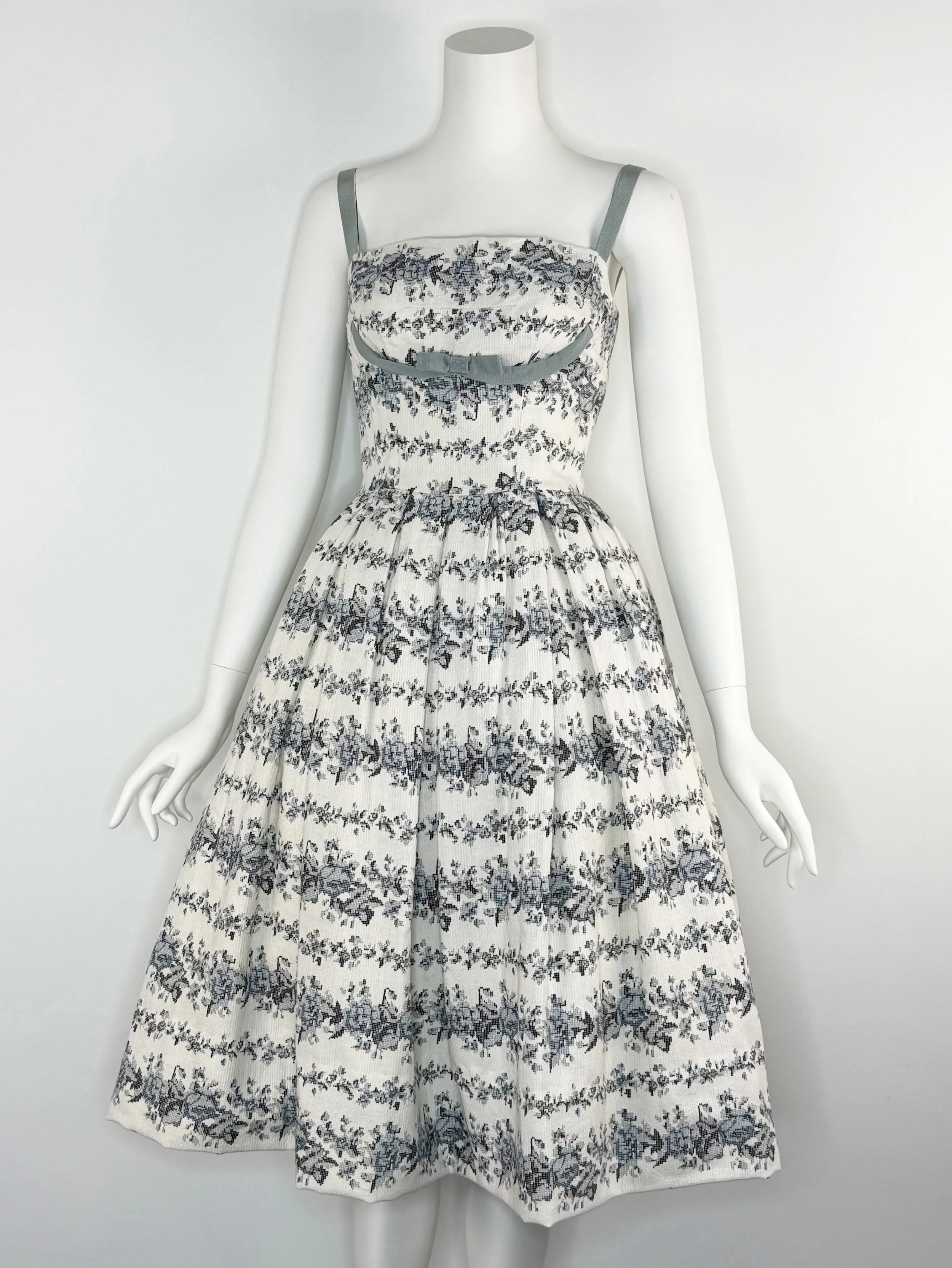 1950s French floral needlepoint print dress