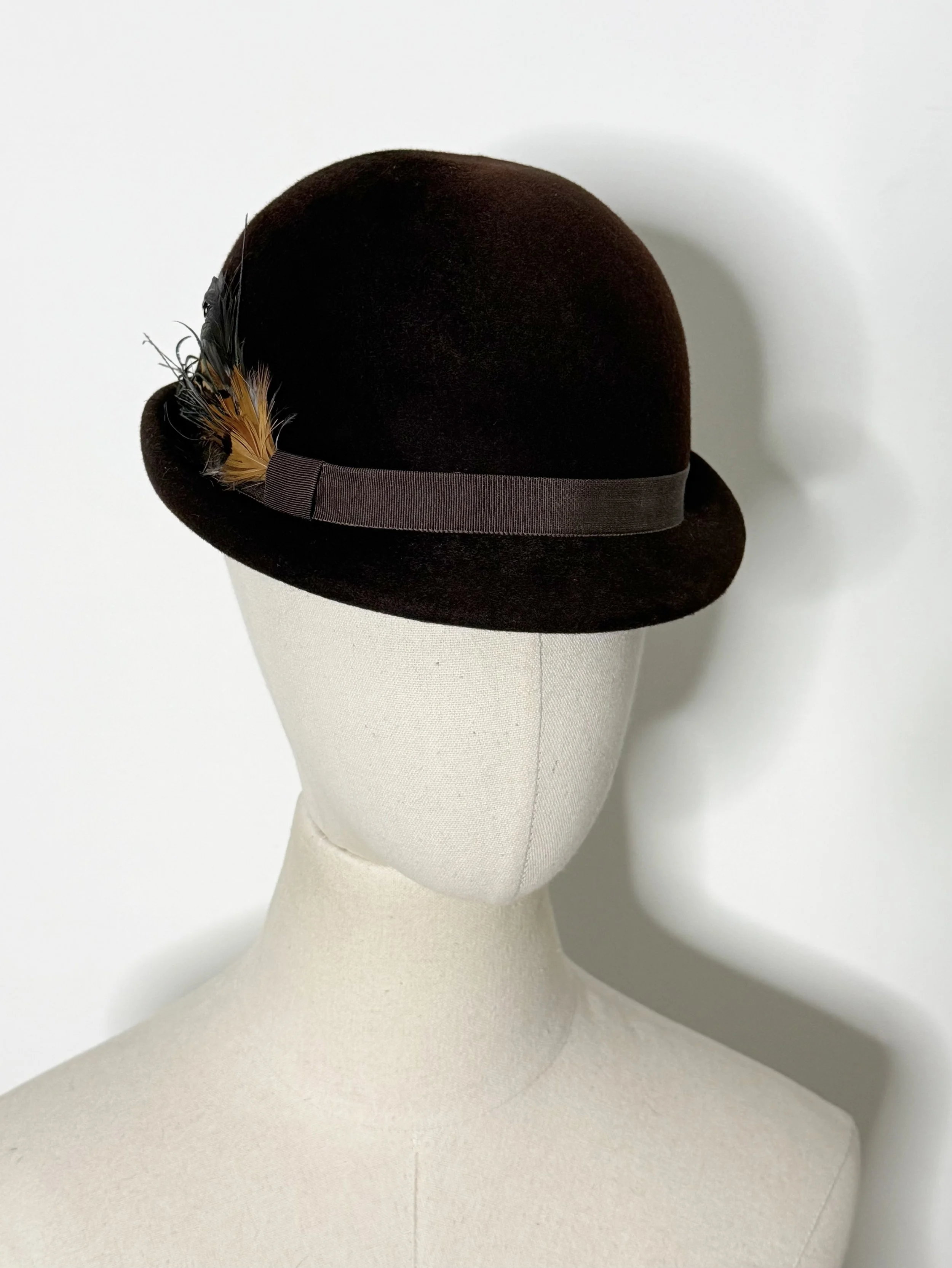 1970s brown wool HALSTON hat