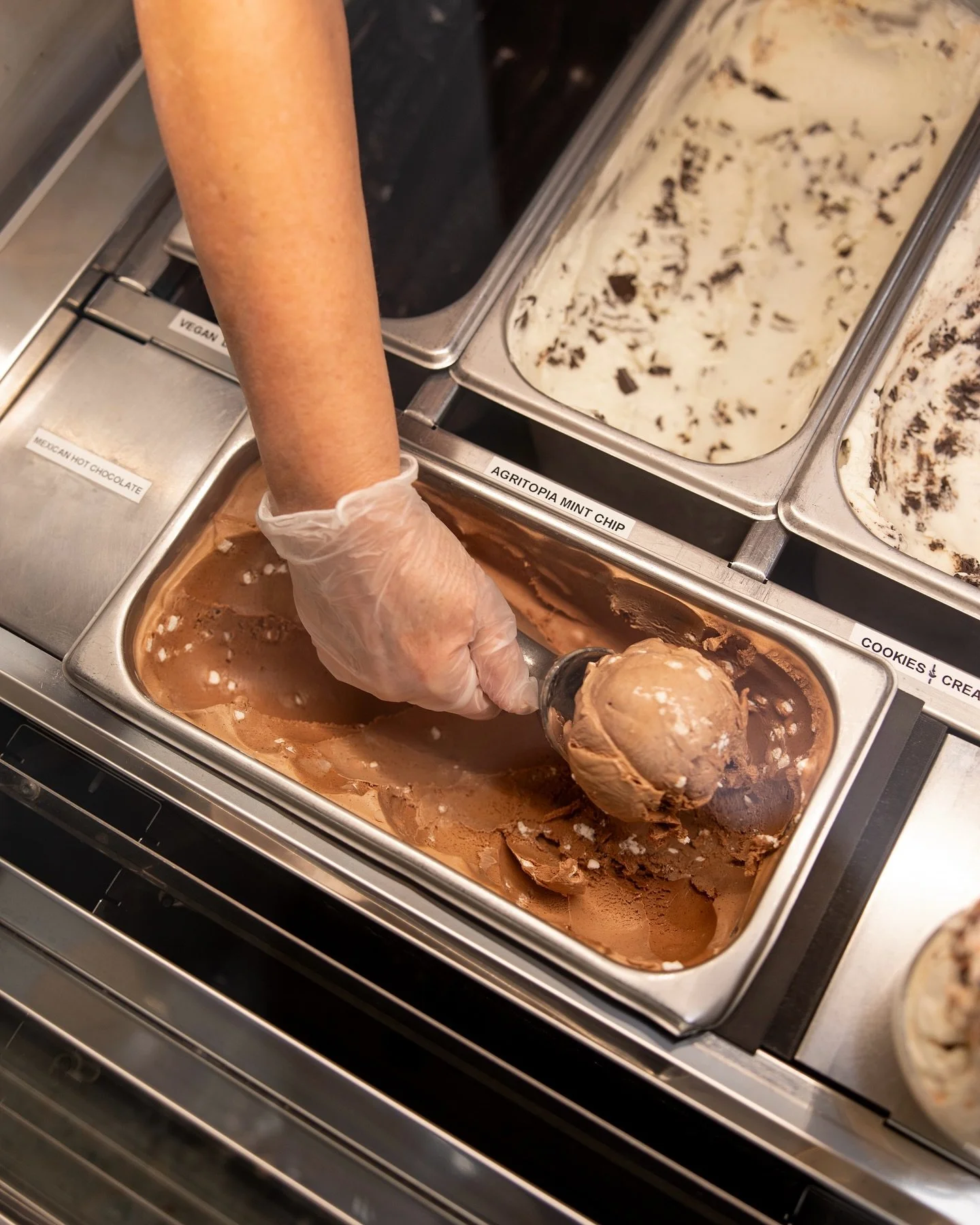 Scoopin&rsquo; all day today and until 3pm on New Year&rsquo;s Eve! 

We&rsquo;ll be closed on Thursday for New Year&rsquo;s Day.

Merry Christmas and Happy New Year from the Cream of the Crop team❤️