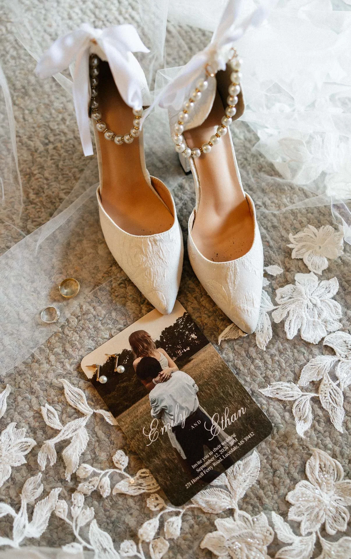 Bridal-Details-Getting-Ready-Flatlay-SHoes.jpg