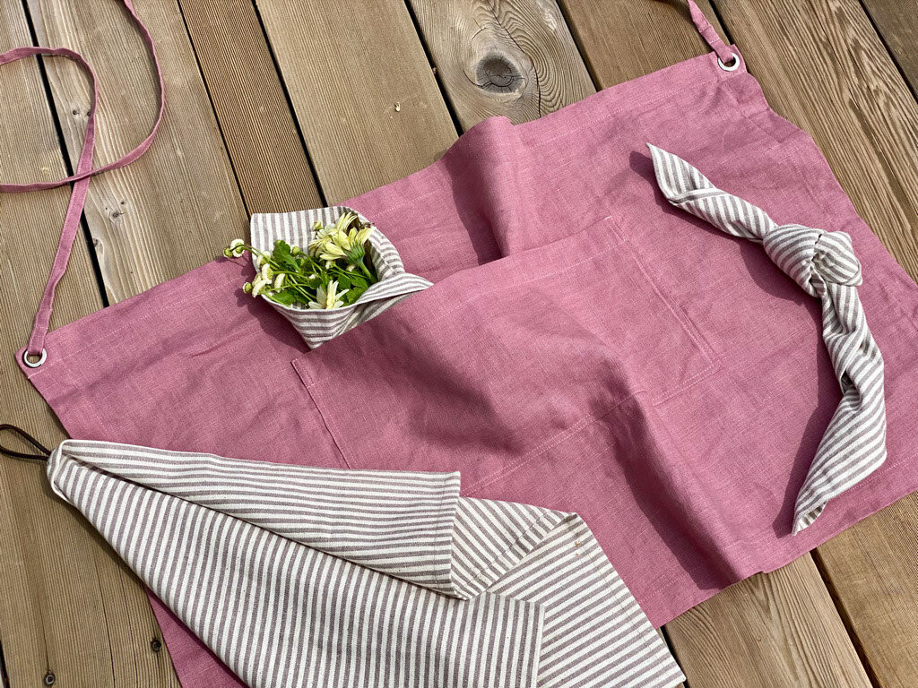 HarbourPublic_CuratedSet_Apron_Linen_Peony_0001-1.jpeg