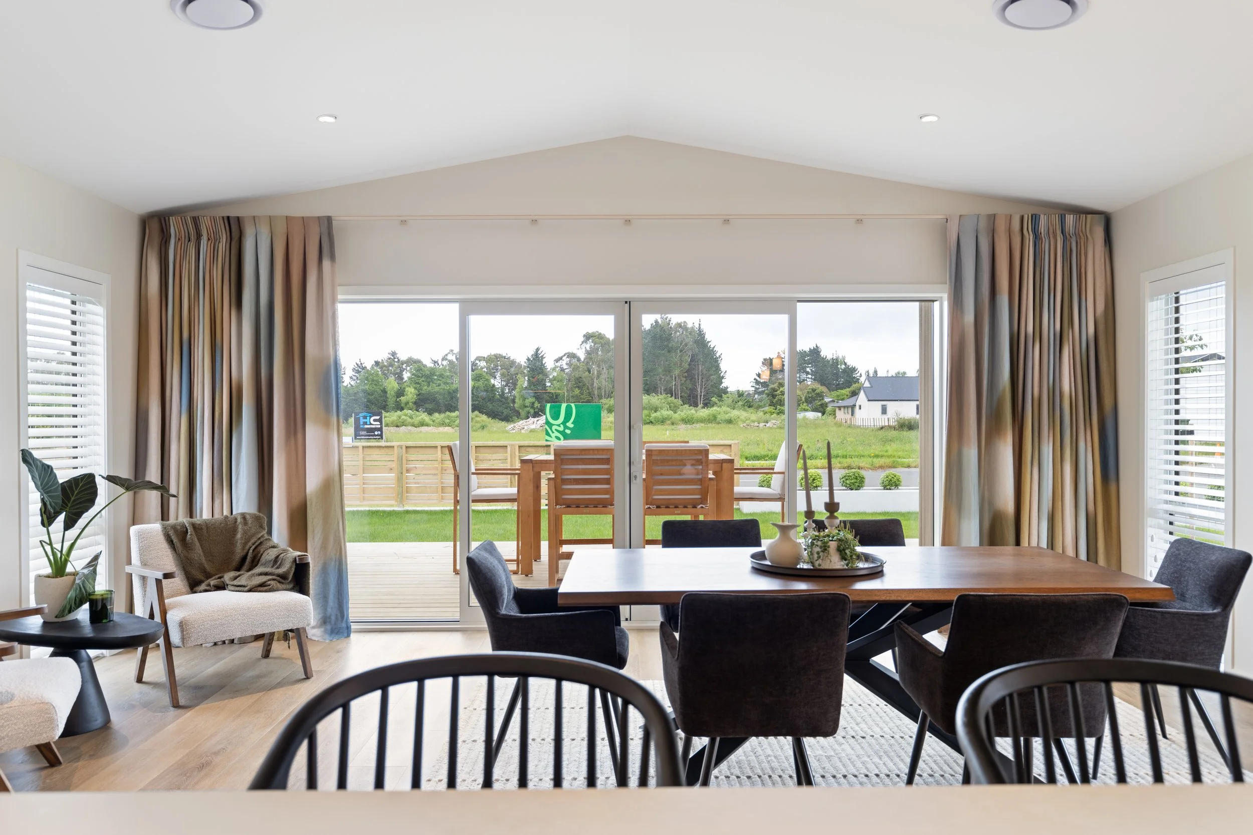 AK Creative_Window Trendz 20.11.2025  17.jpg