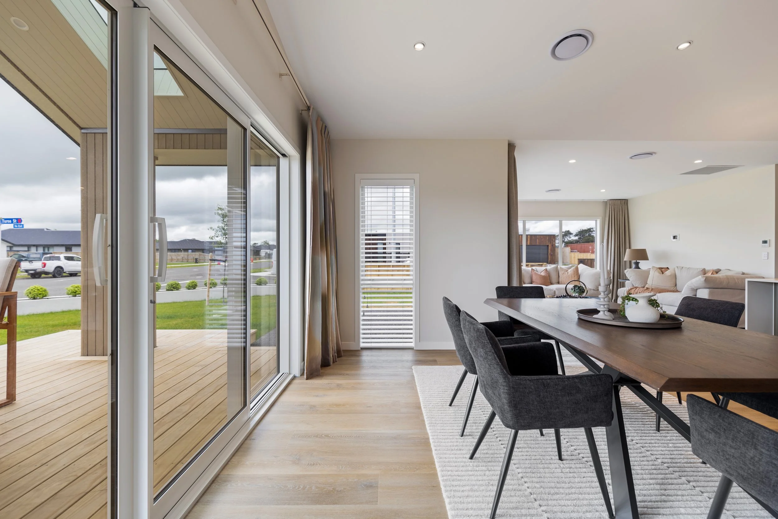 AK Creative_Window Trendz 20.11.2025  19.jpg