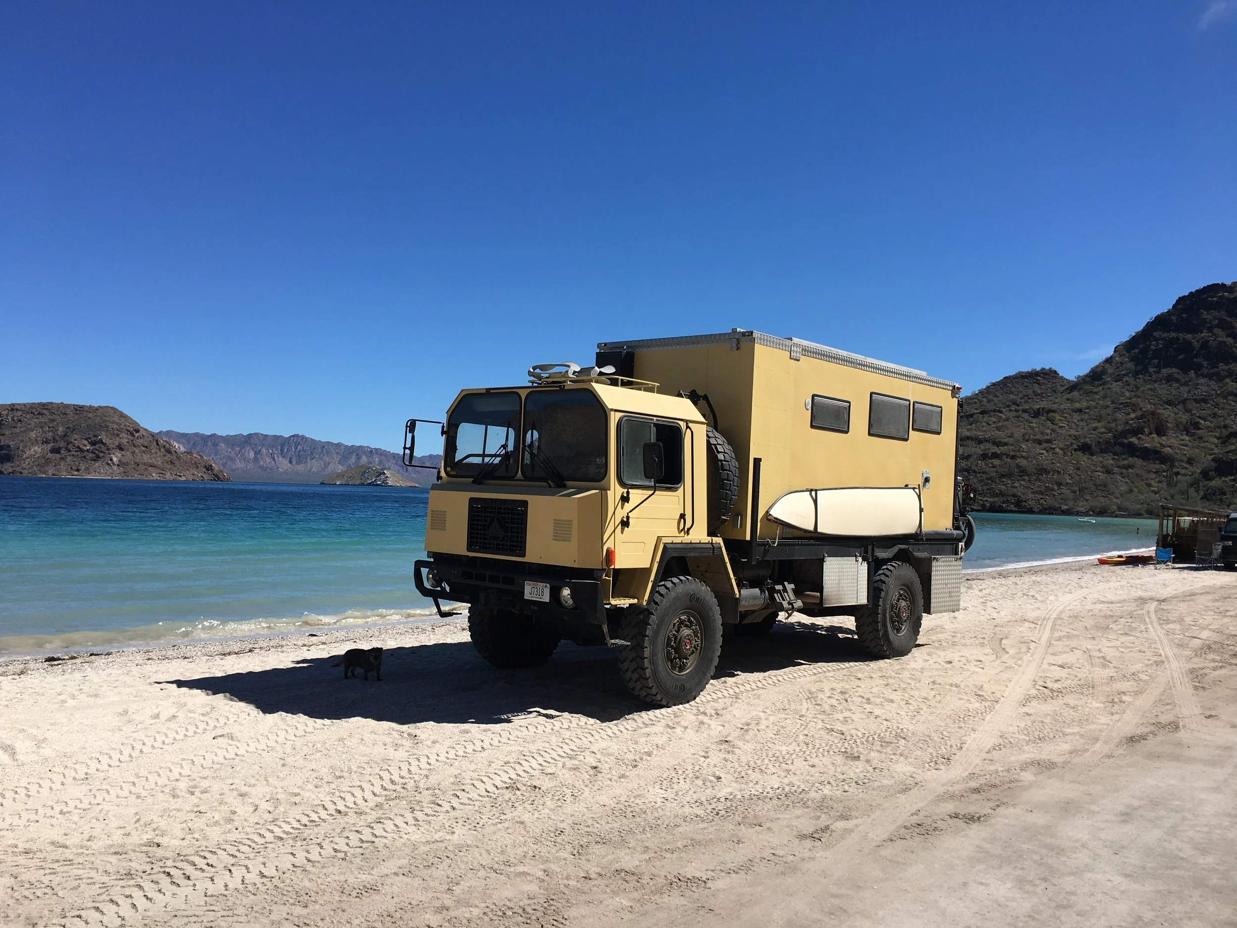 X-Large vehicles over 7.5t - for 2-6 people traveling