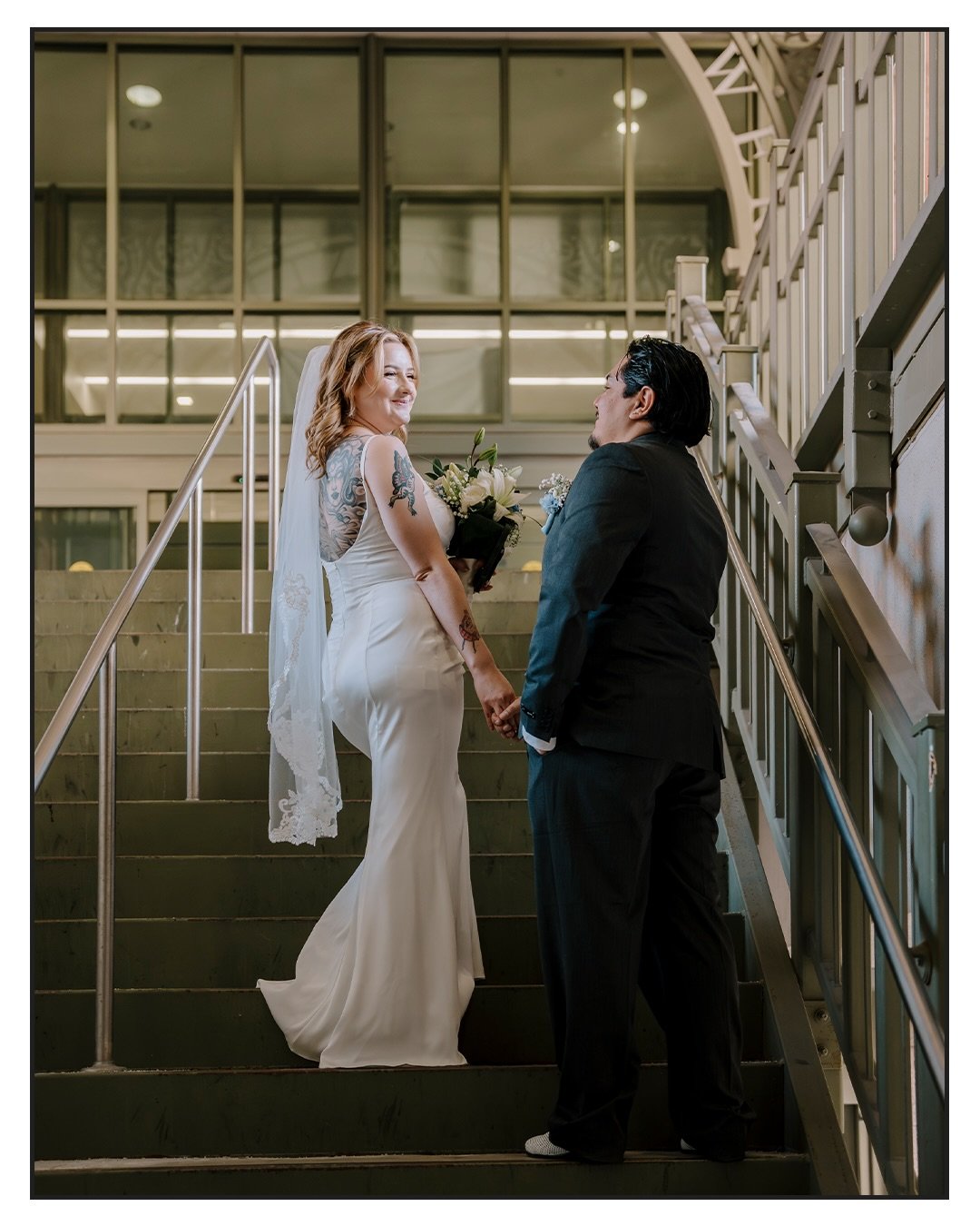 The love of Jolie and Brandon so real and sweet ❤️🥹 quick little photoshoot at the downtown court in San Antonio heheh

#texaselopement #texaselopments #elopements #lovephotography❤️