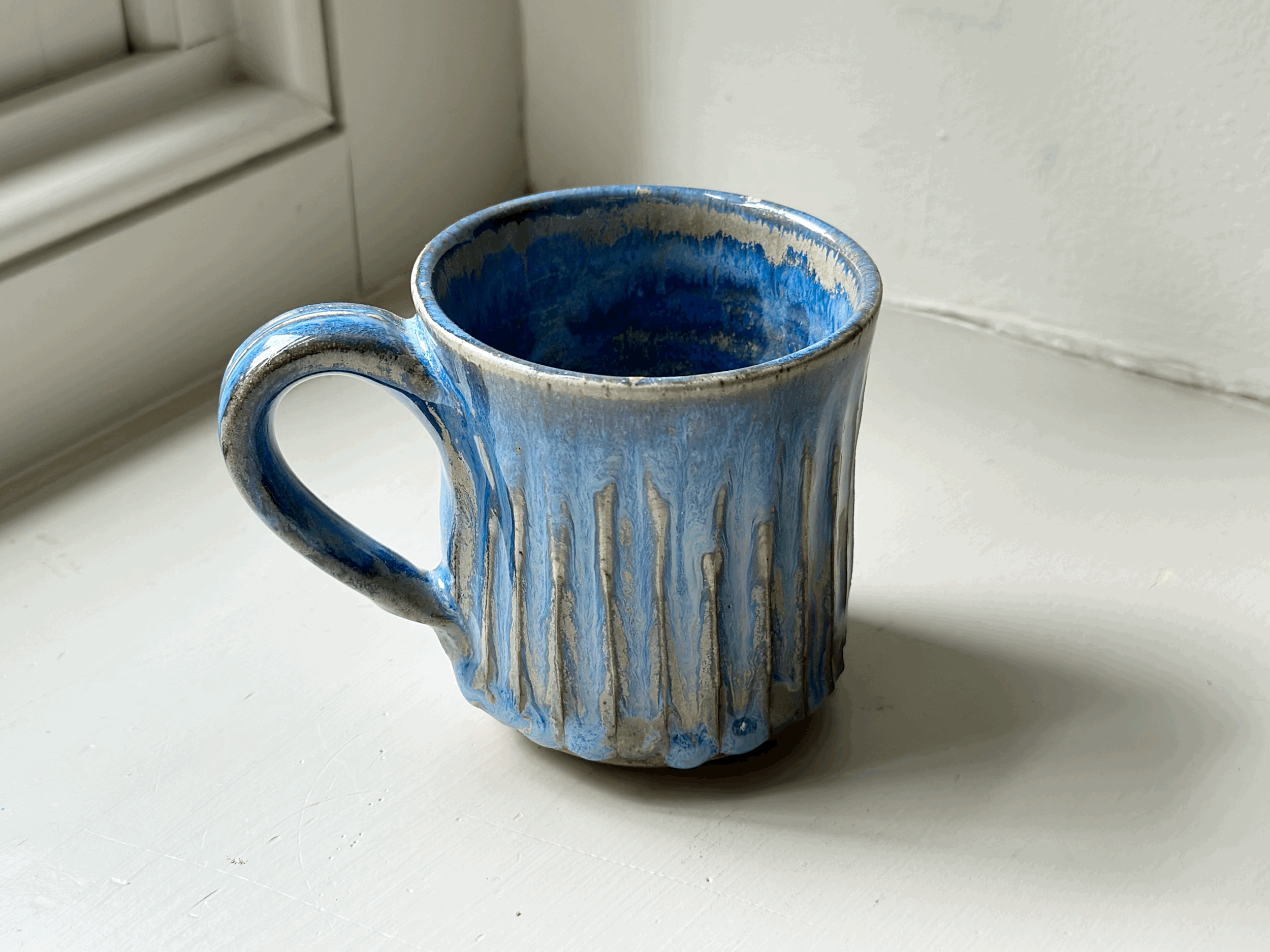 Drippy Blue Mug - 10 oz