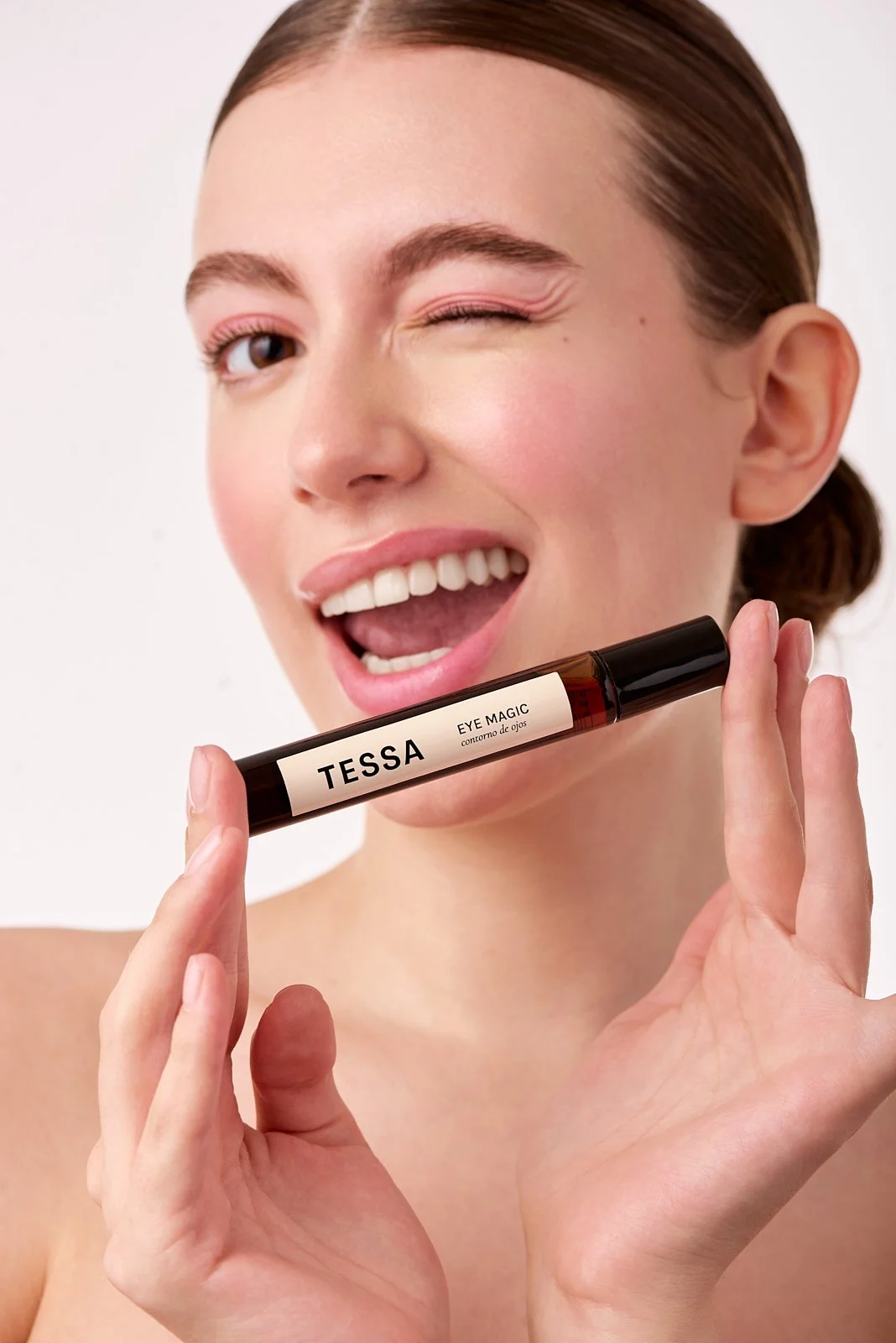 TESSA - EyeMagic - 1 - Web.jpg