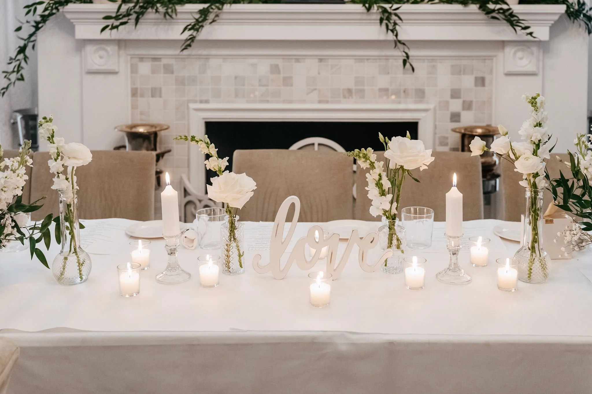 head table 