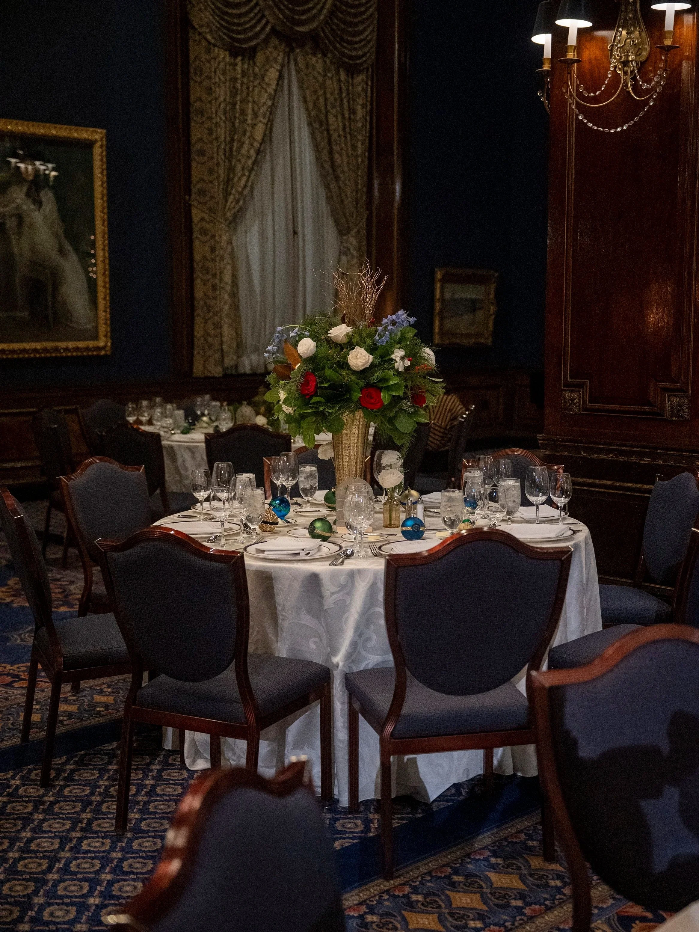 medium wedding centerpiece