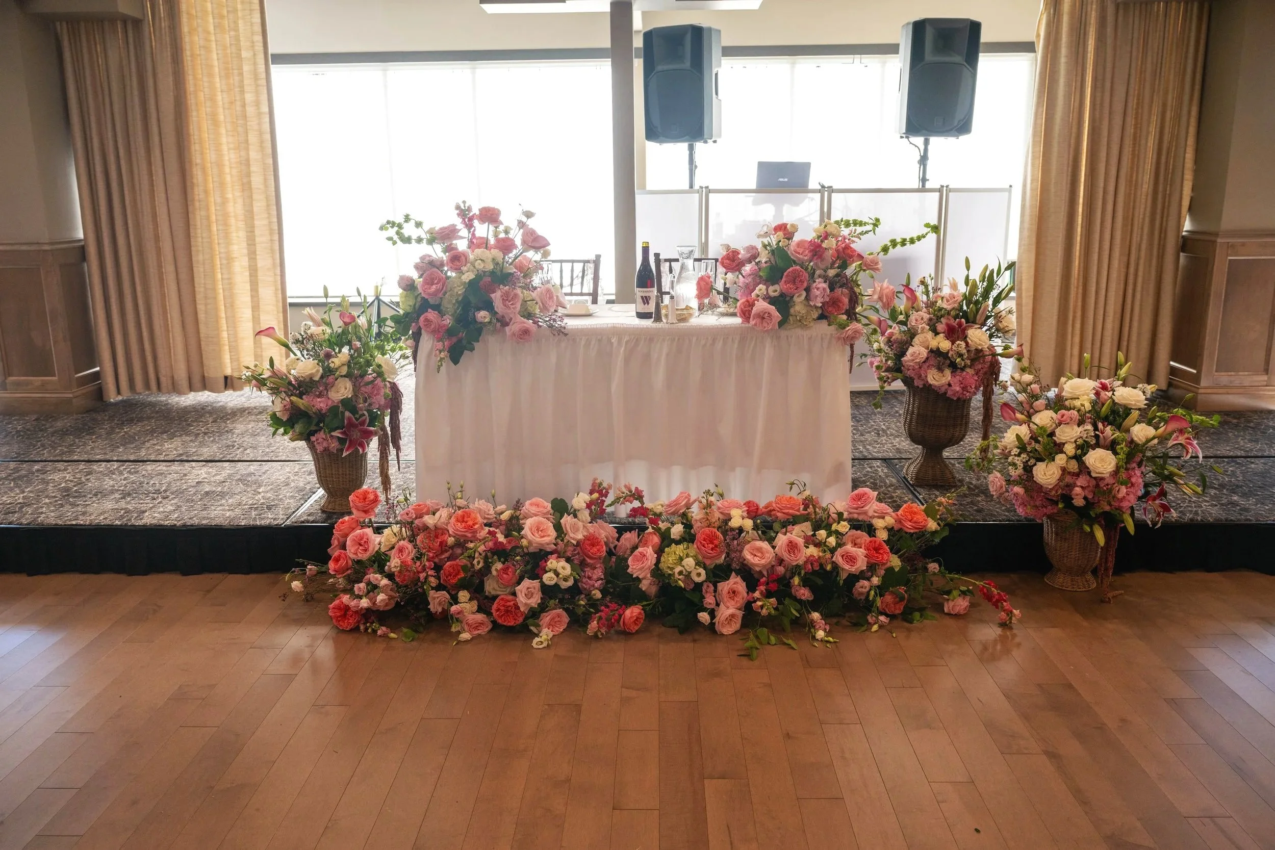 head table flowers