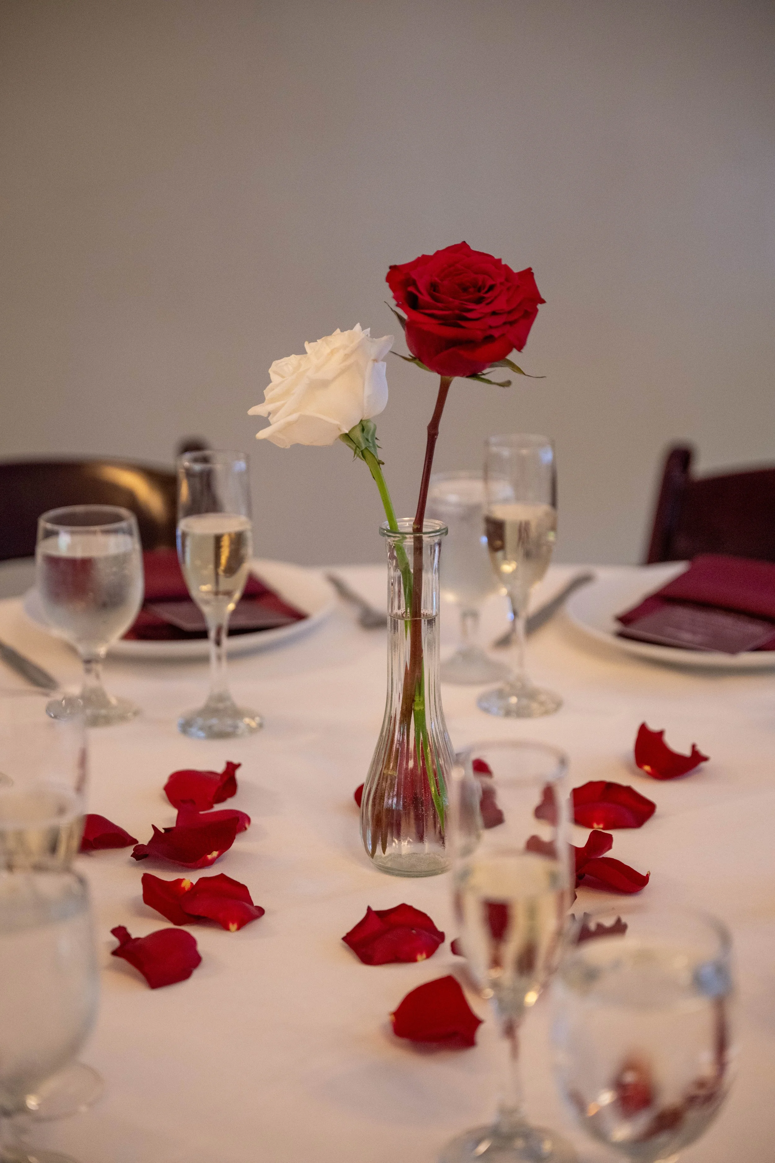 rose bud vase