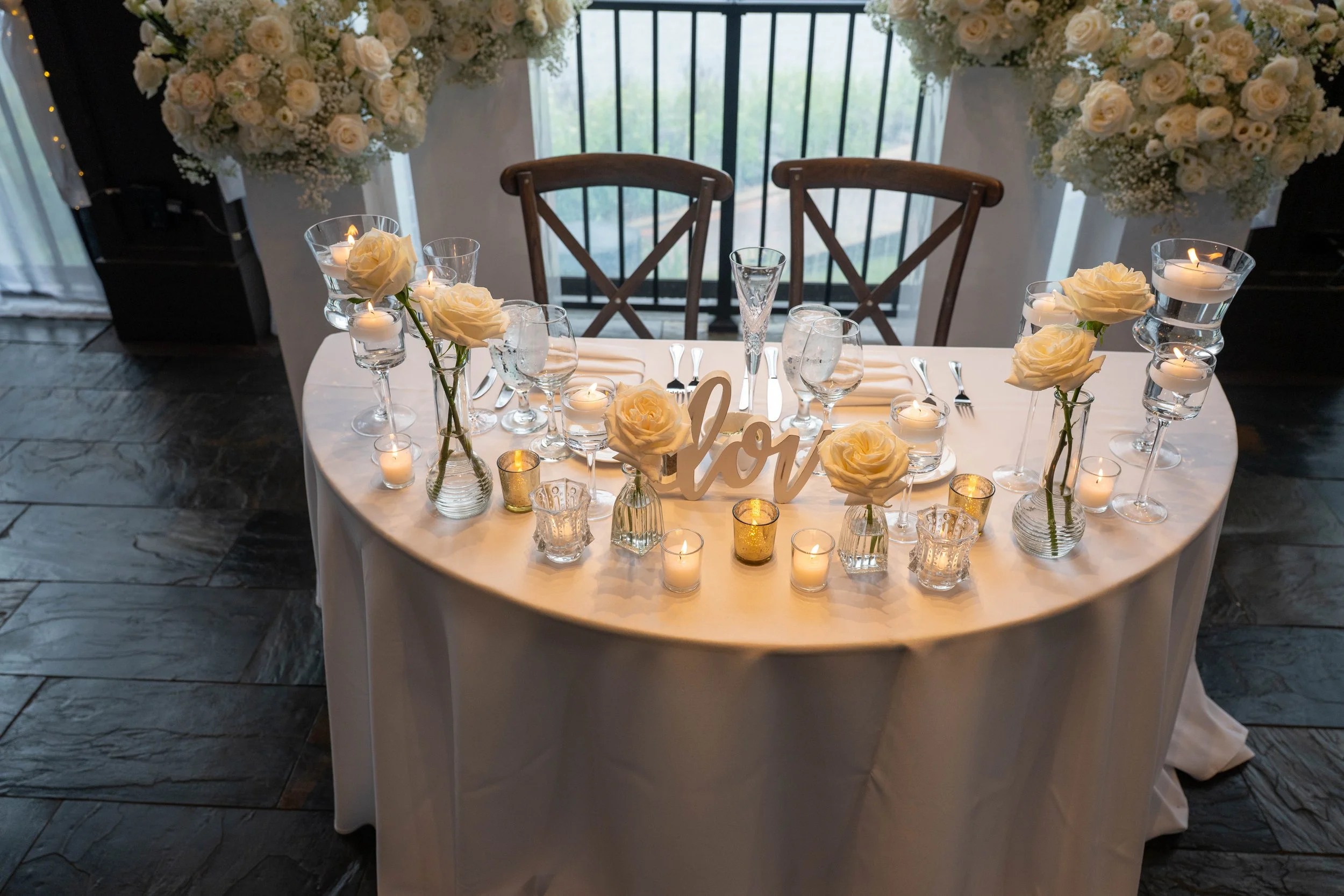 sweetheart table