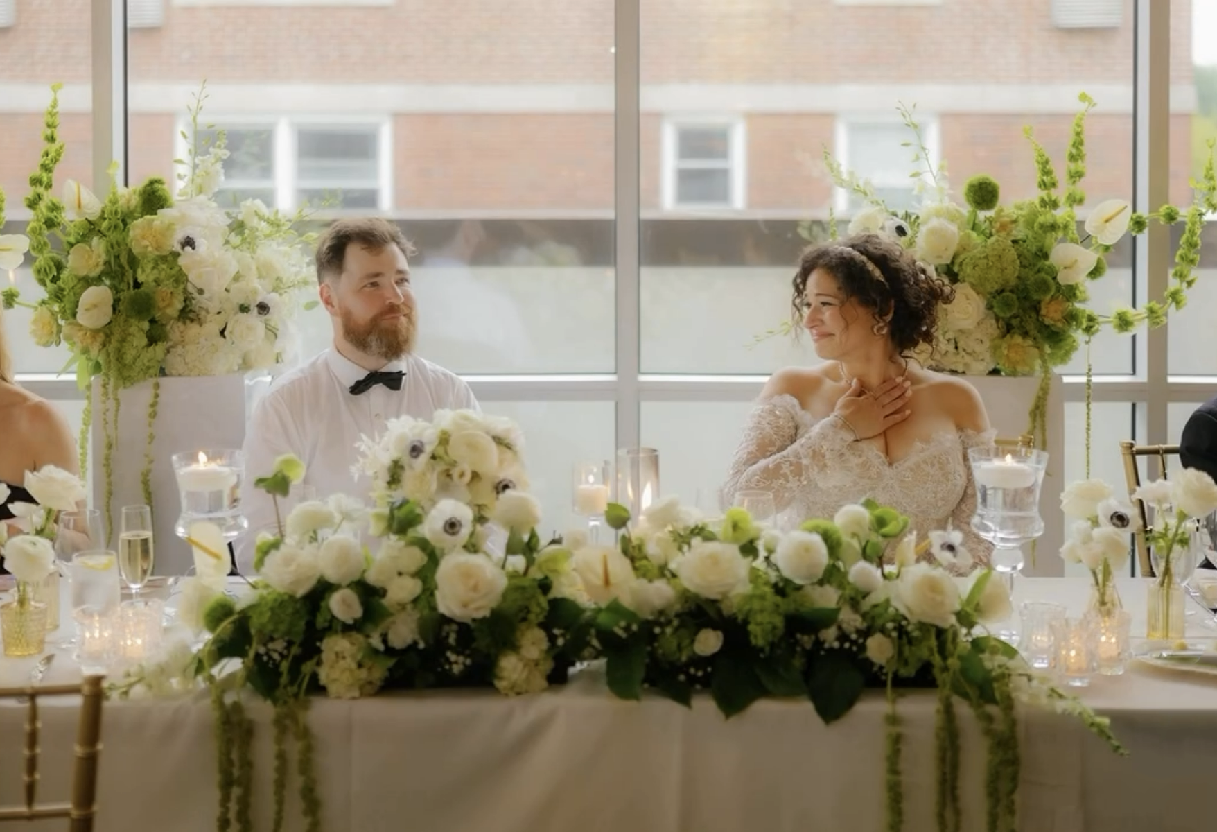 head table floral decor