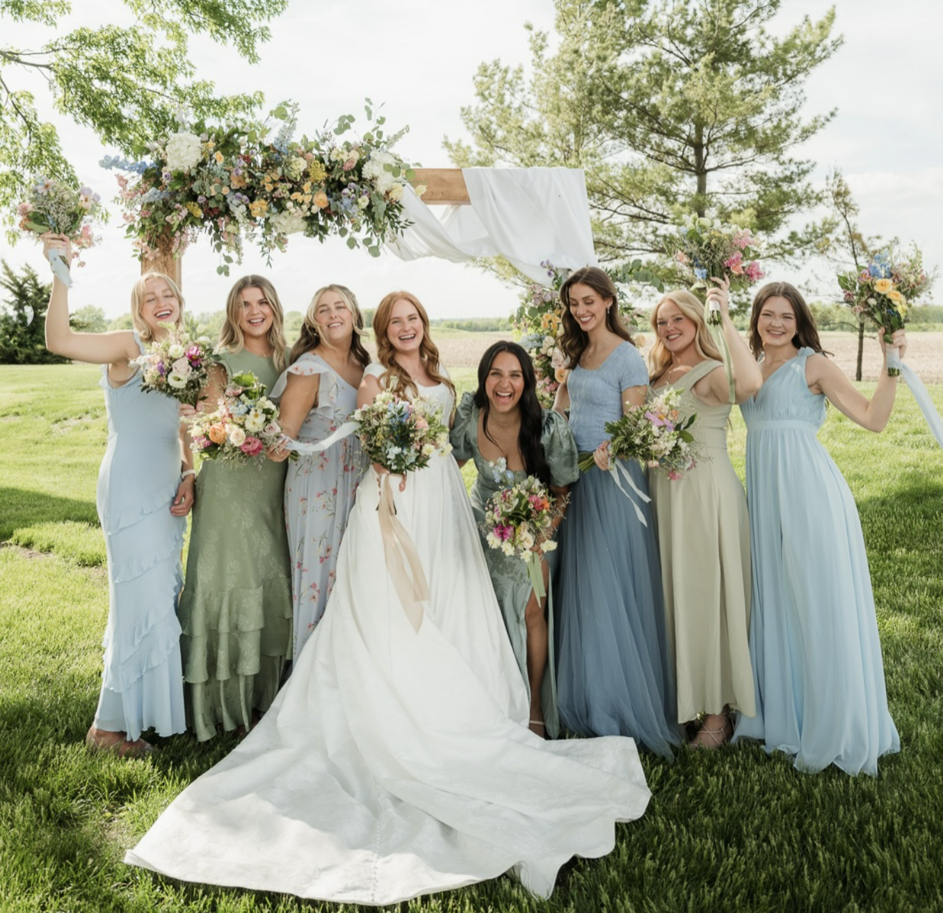 bridesmaids bouquets 