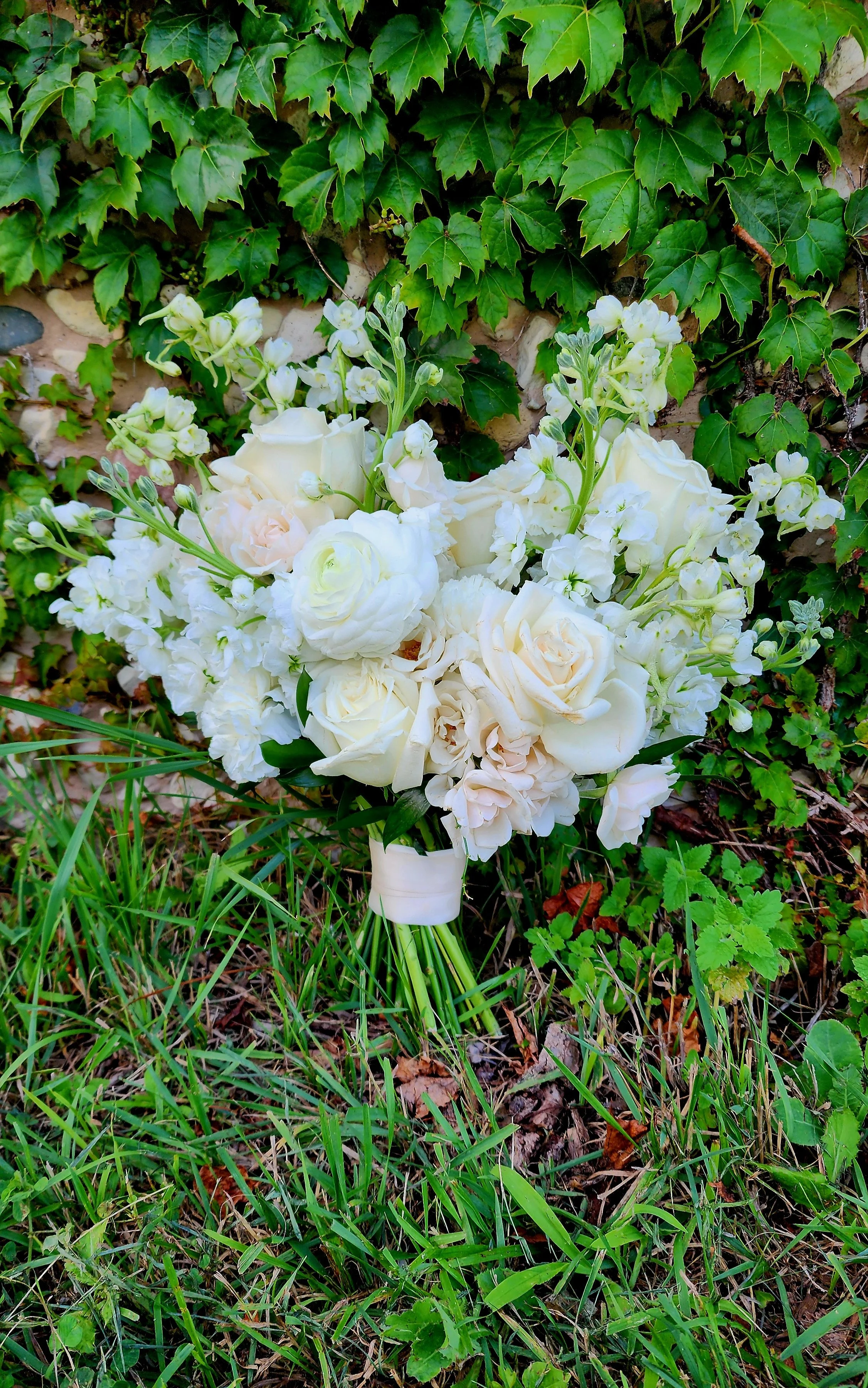 lush bridal flowers