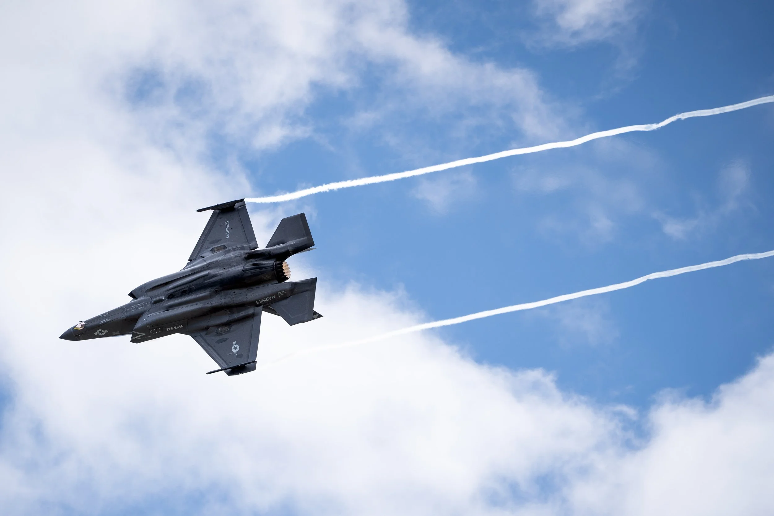 F22-Raptor-MCAS-Cherrypoint-NC-3.jpg
