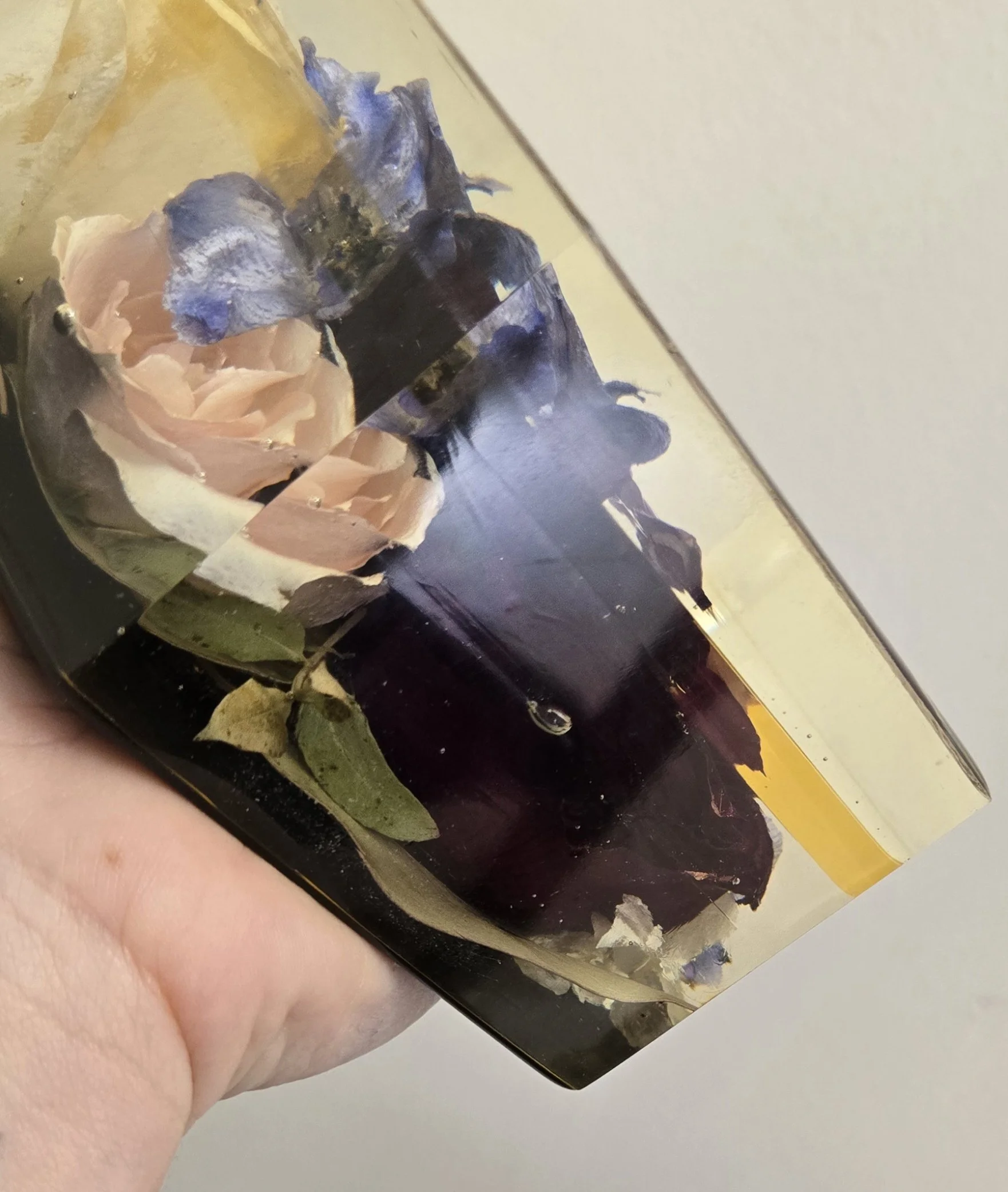 Premature Yellowing Layer Caused By Chemical Reaction