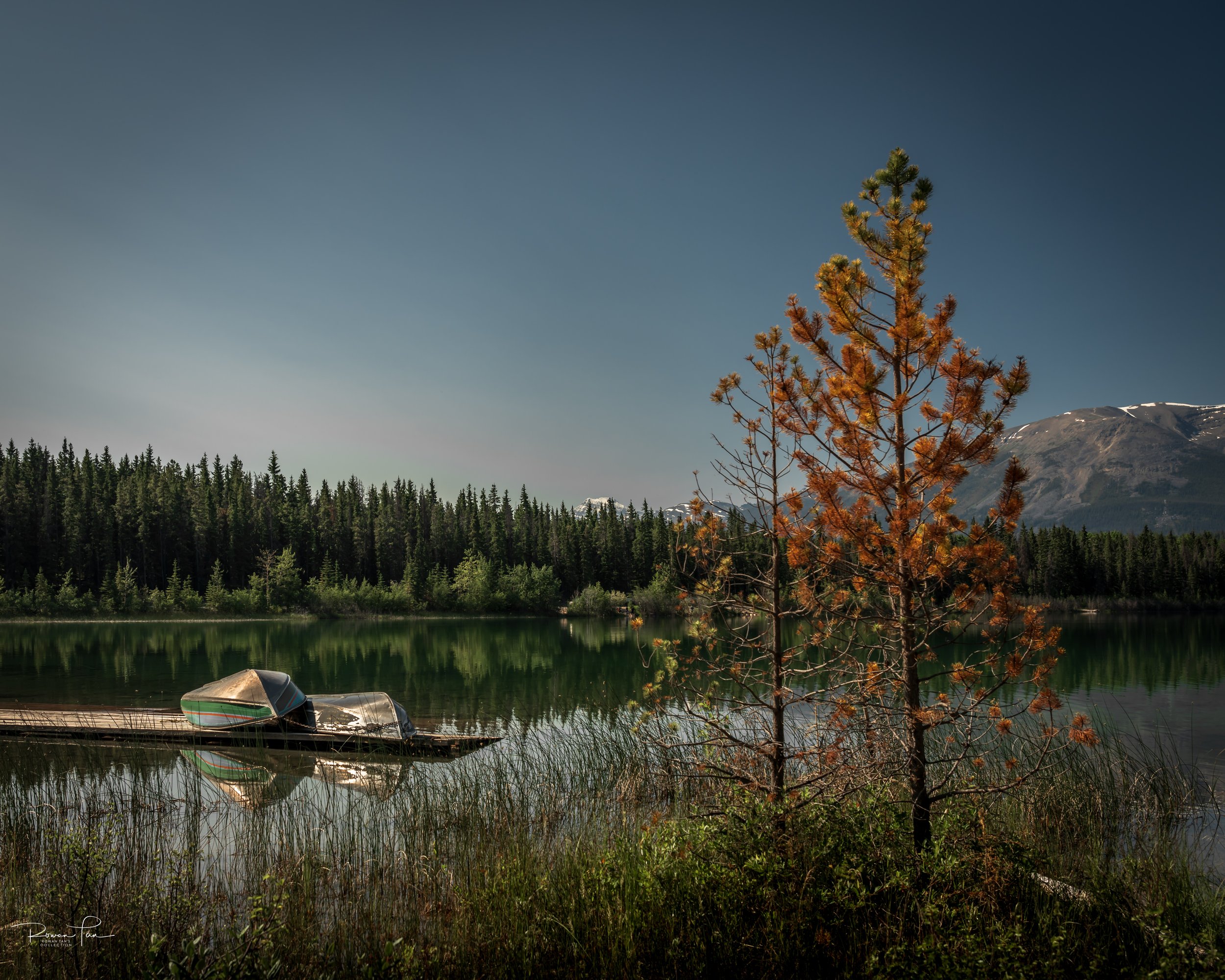 Non-touristy lake