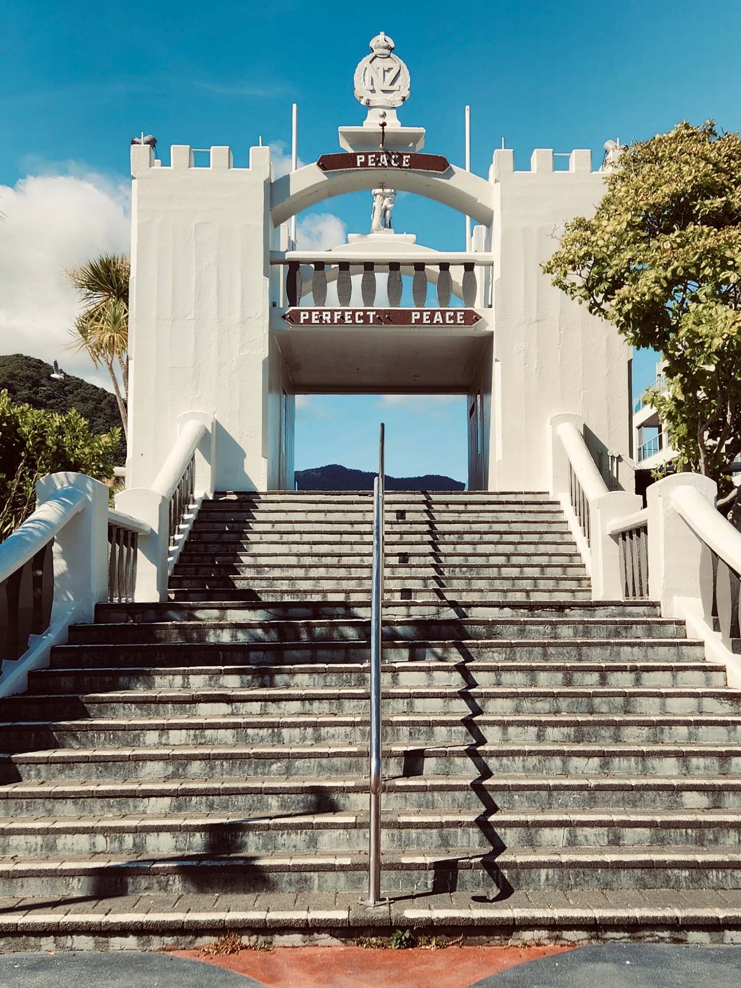 Picton-memorial-stairs.jpg