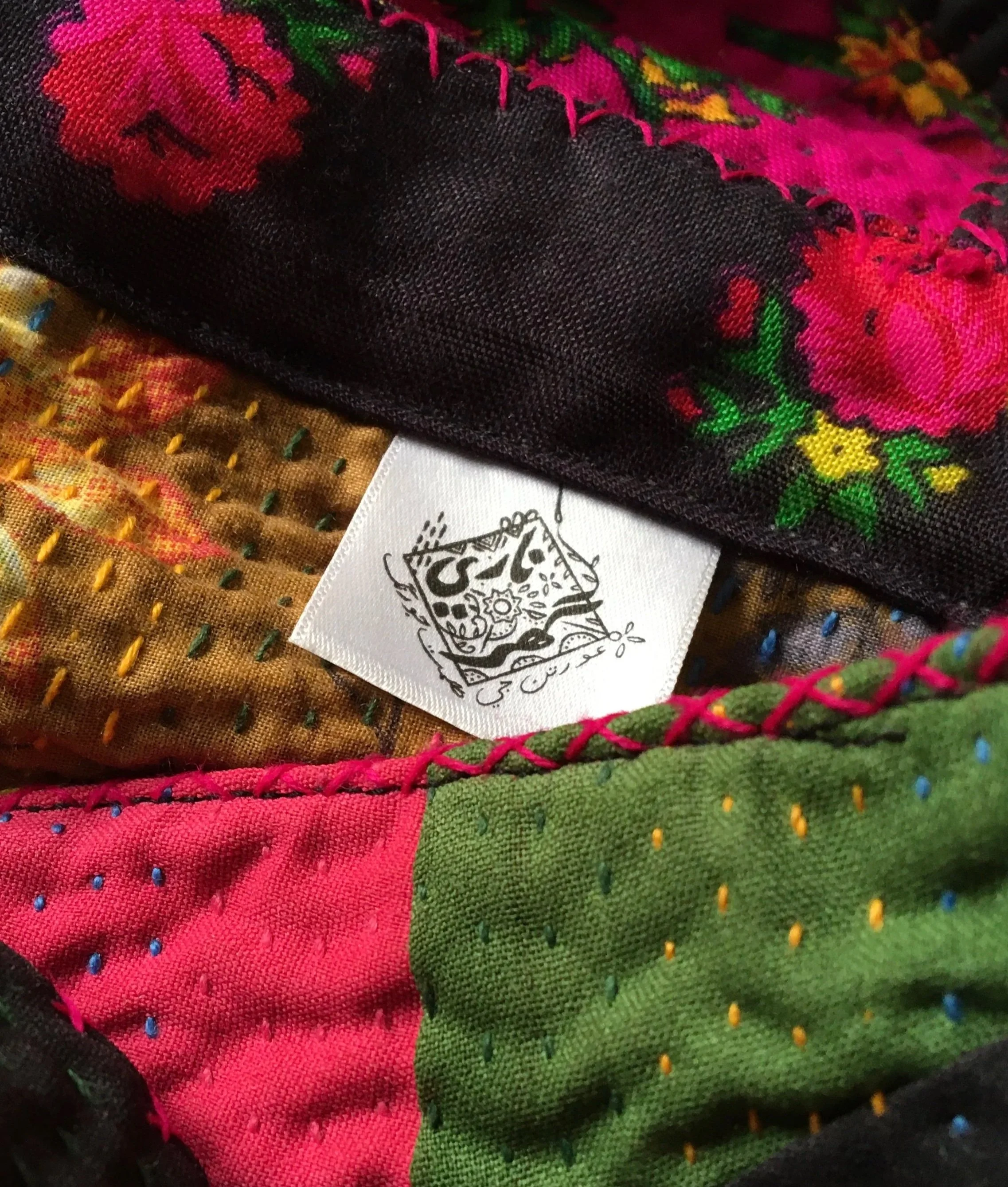 Naari Ghar | Logo Design