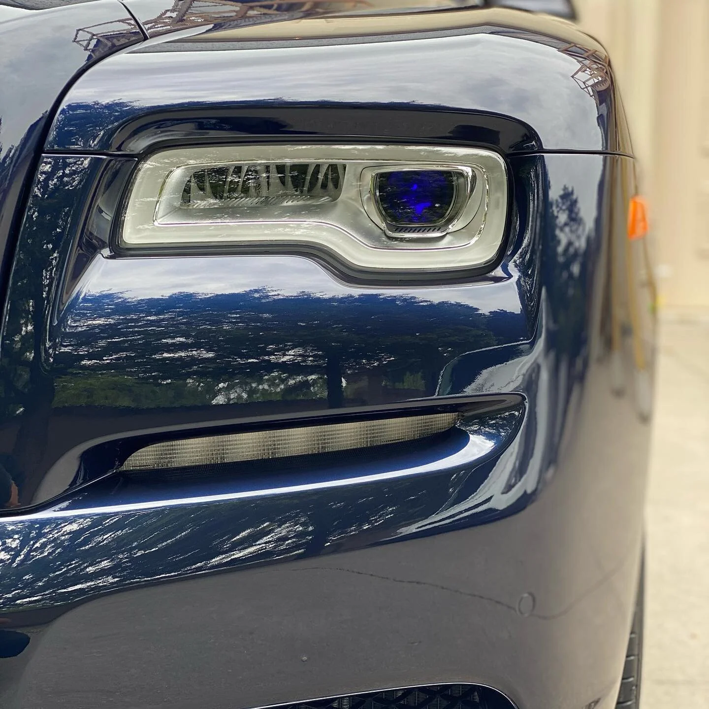 2021 Rolls Royce Dawn received a 1 step paint correction and @getundrdog coating. This car will be protected for the years to come.

To get your car Corrected and Protected, give us a Call/Text/DM to book your car ASAP!
