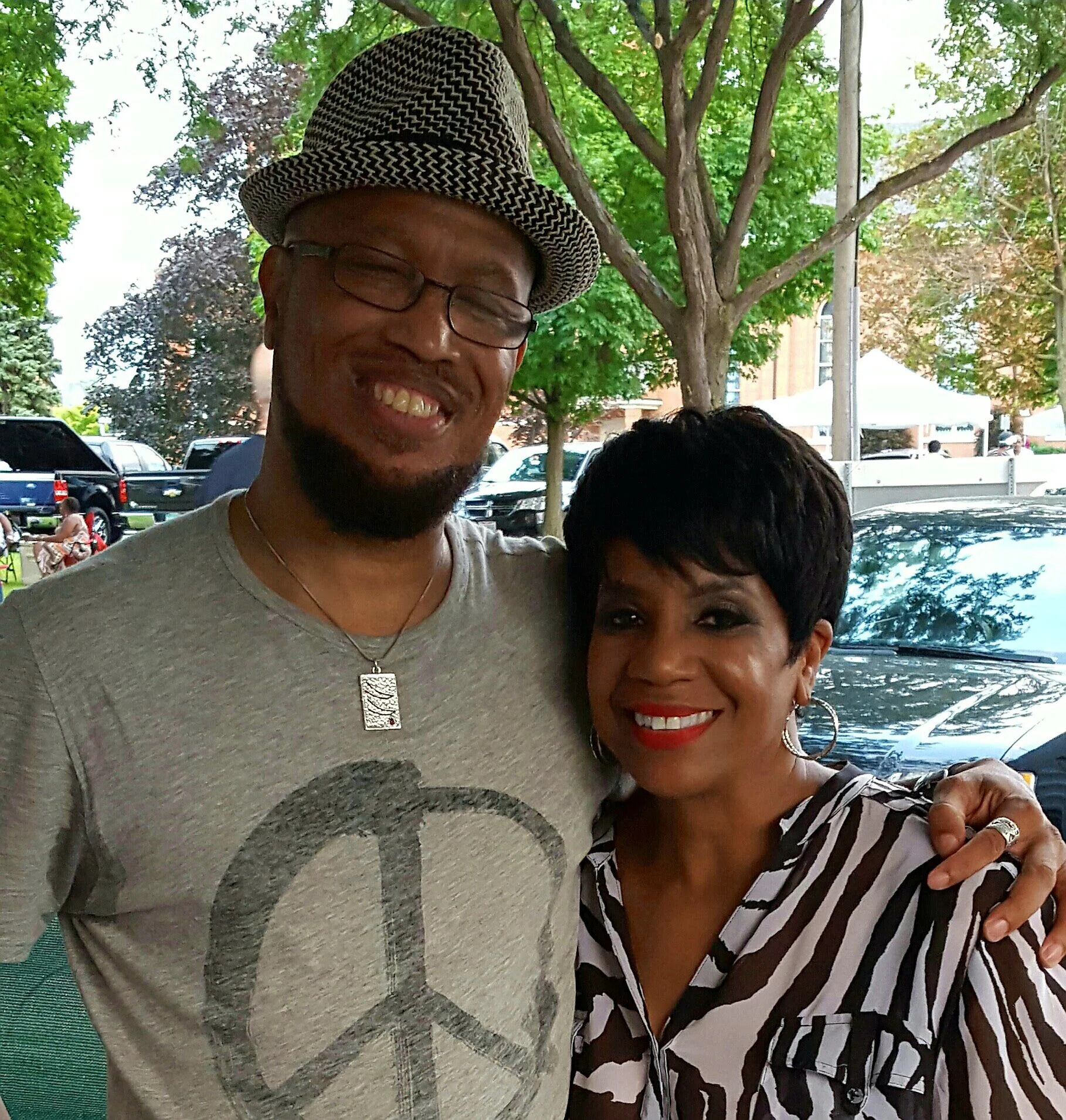 Dee Dee Davis