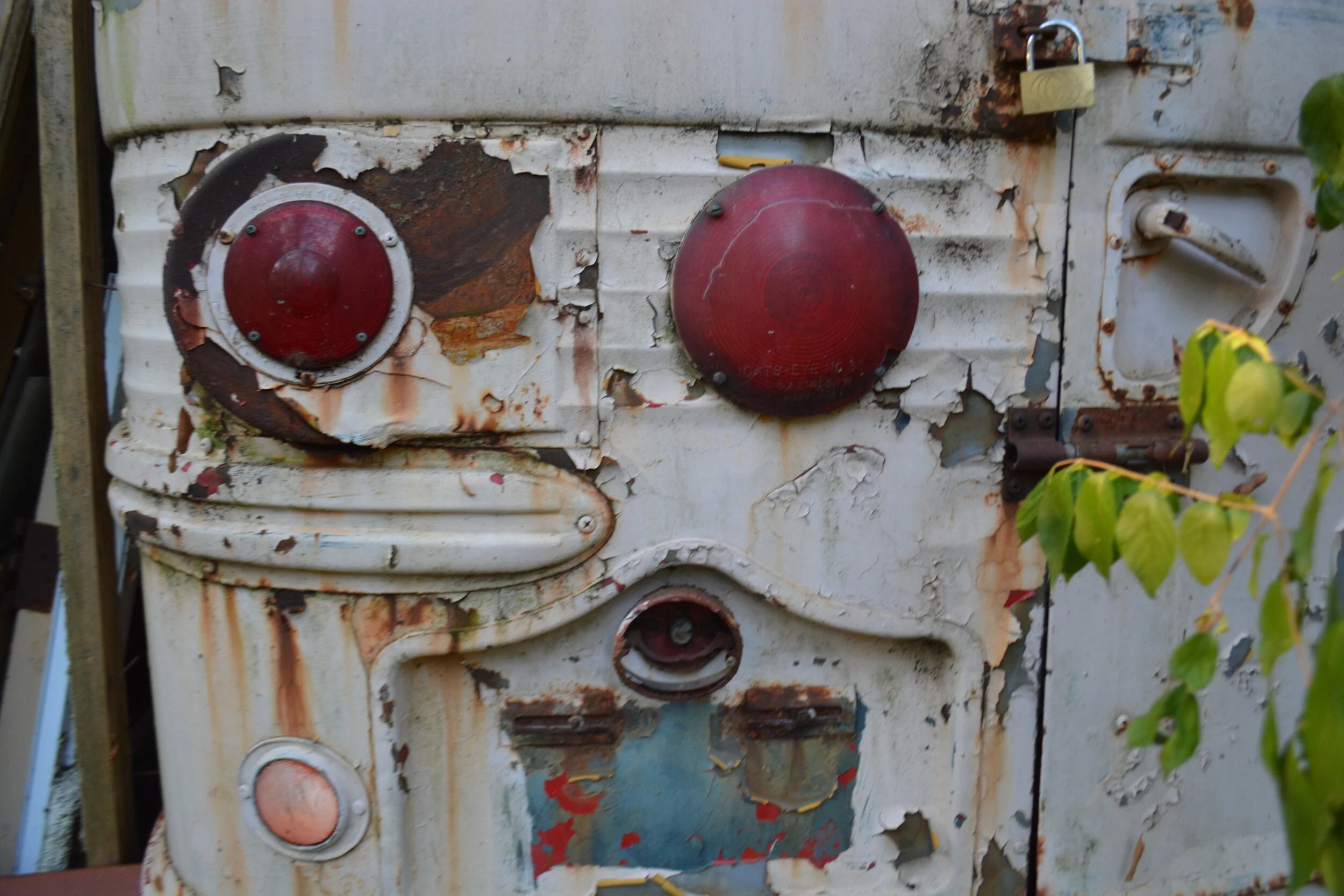 Lebanon, TN (Redbeard the Bus's Rear) 2019