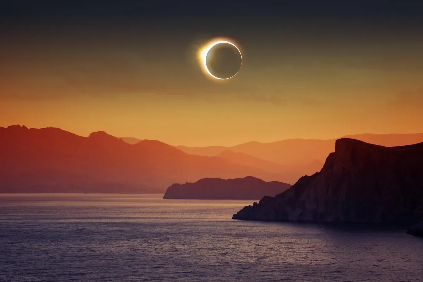 Welcome to the Temple of Pisces: An Evening with the Eclipse