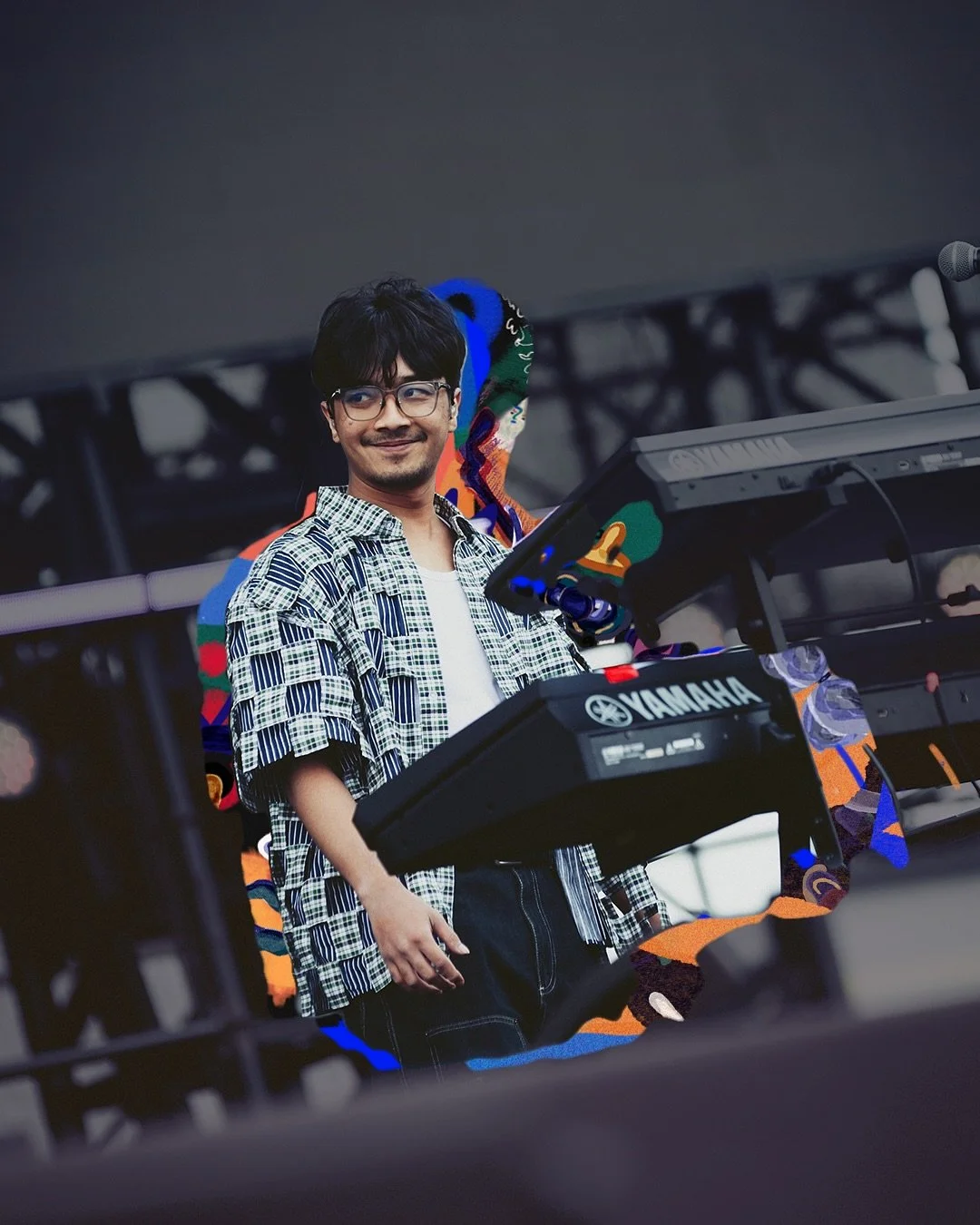 Ate a sea cucumber, performed by the beach, impromptu karaoke in the bus, and drank K’s favorite milk tea. Thank you YANTAI •?•