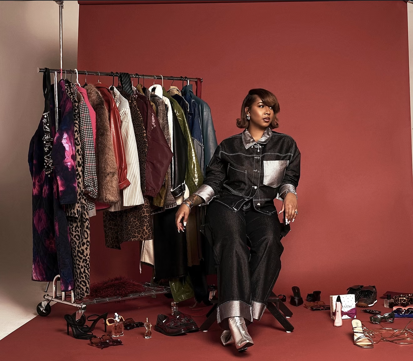 Wardrobe Styling.