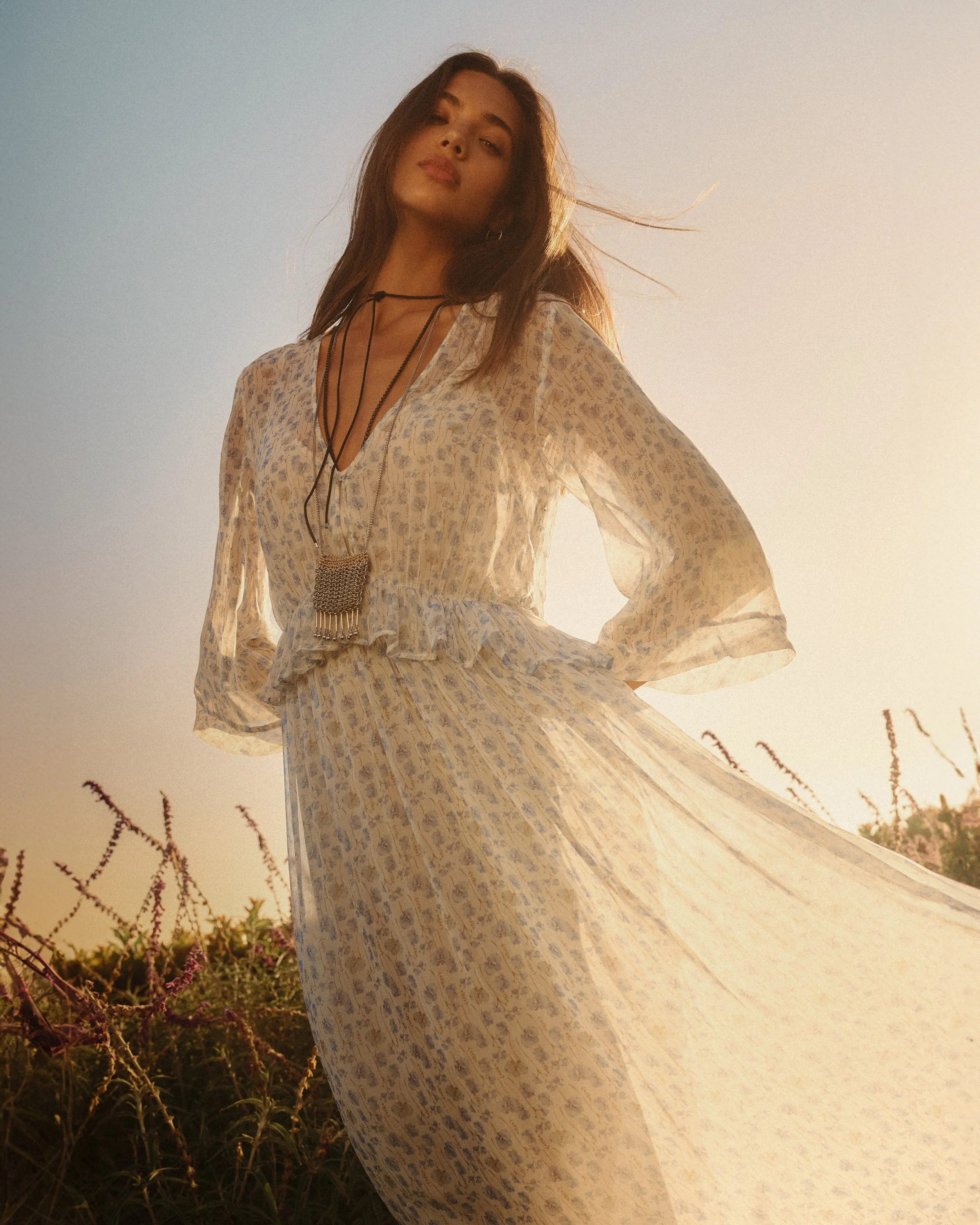 LOOK_22_355 F CROP.jpg