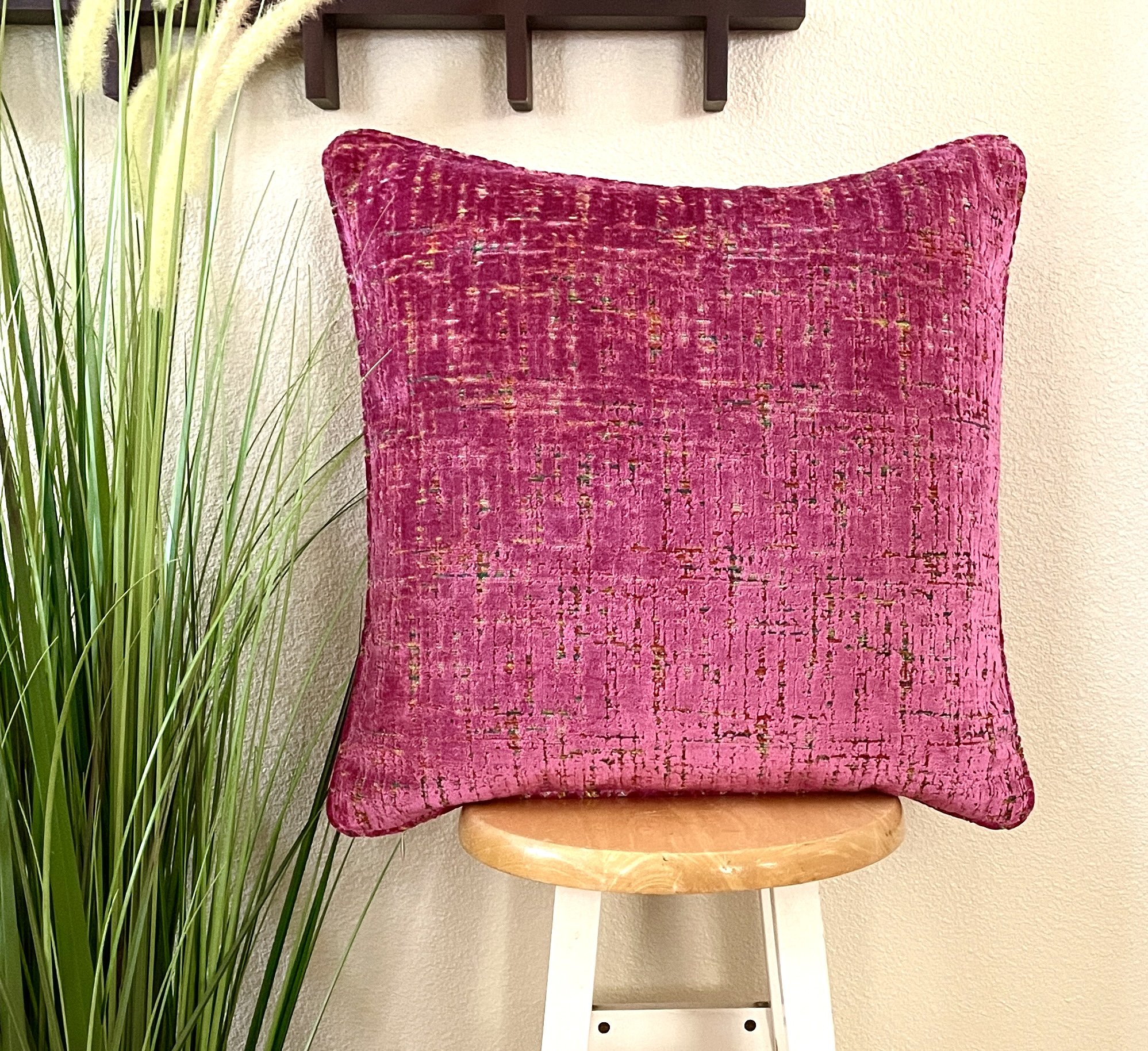 21" Fuchsia Velvet