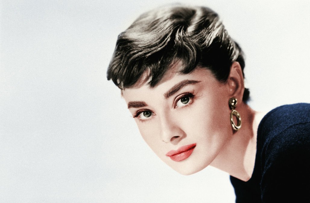 Get Audrey Hepburn S Look Wallflower