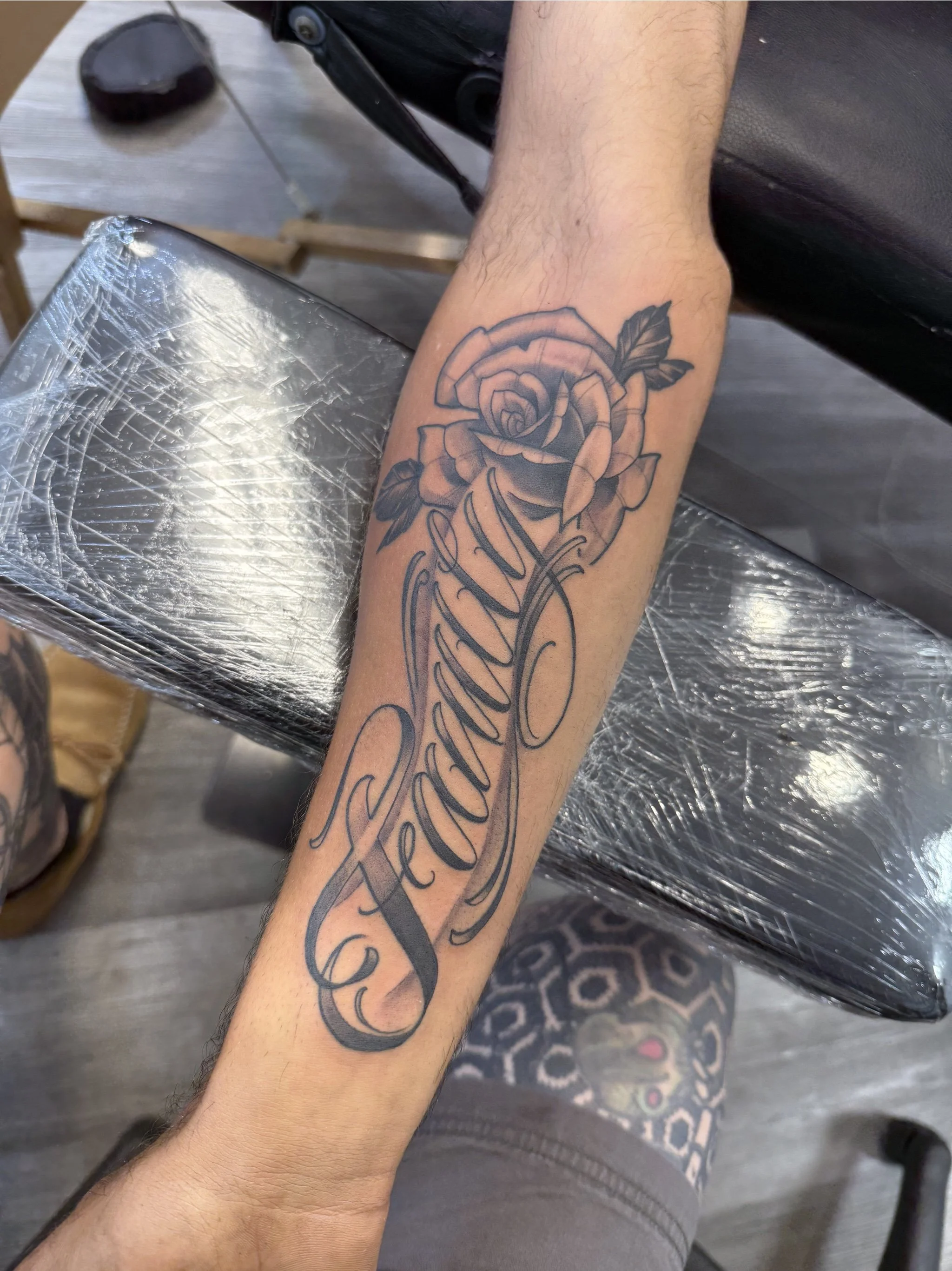 Untitled_Artwork 15.jpg