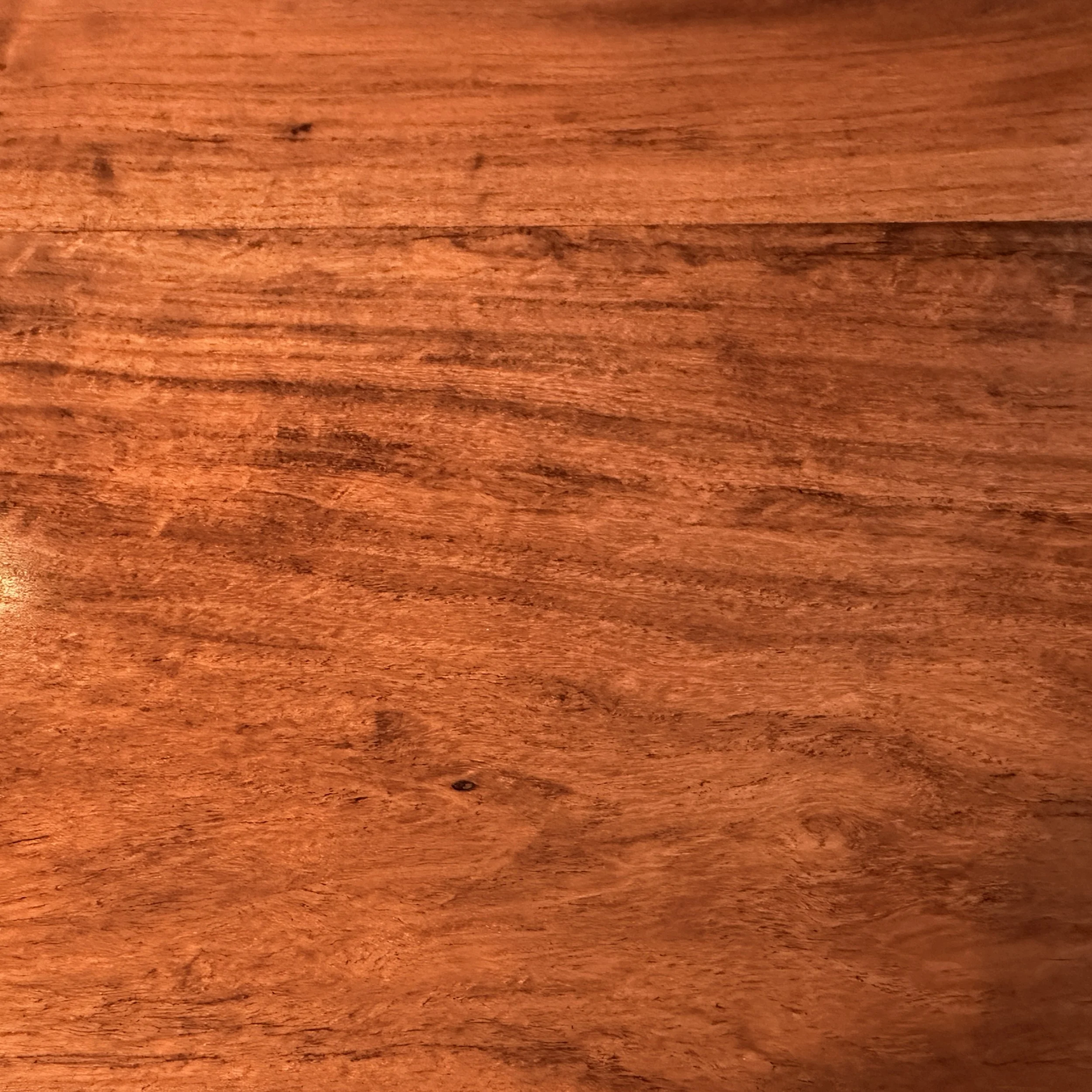 Close-up of Medina Mesquite wood grain on lamp table top